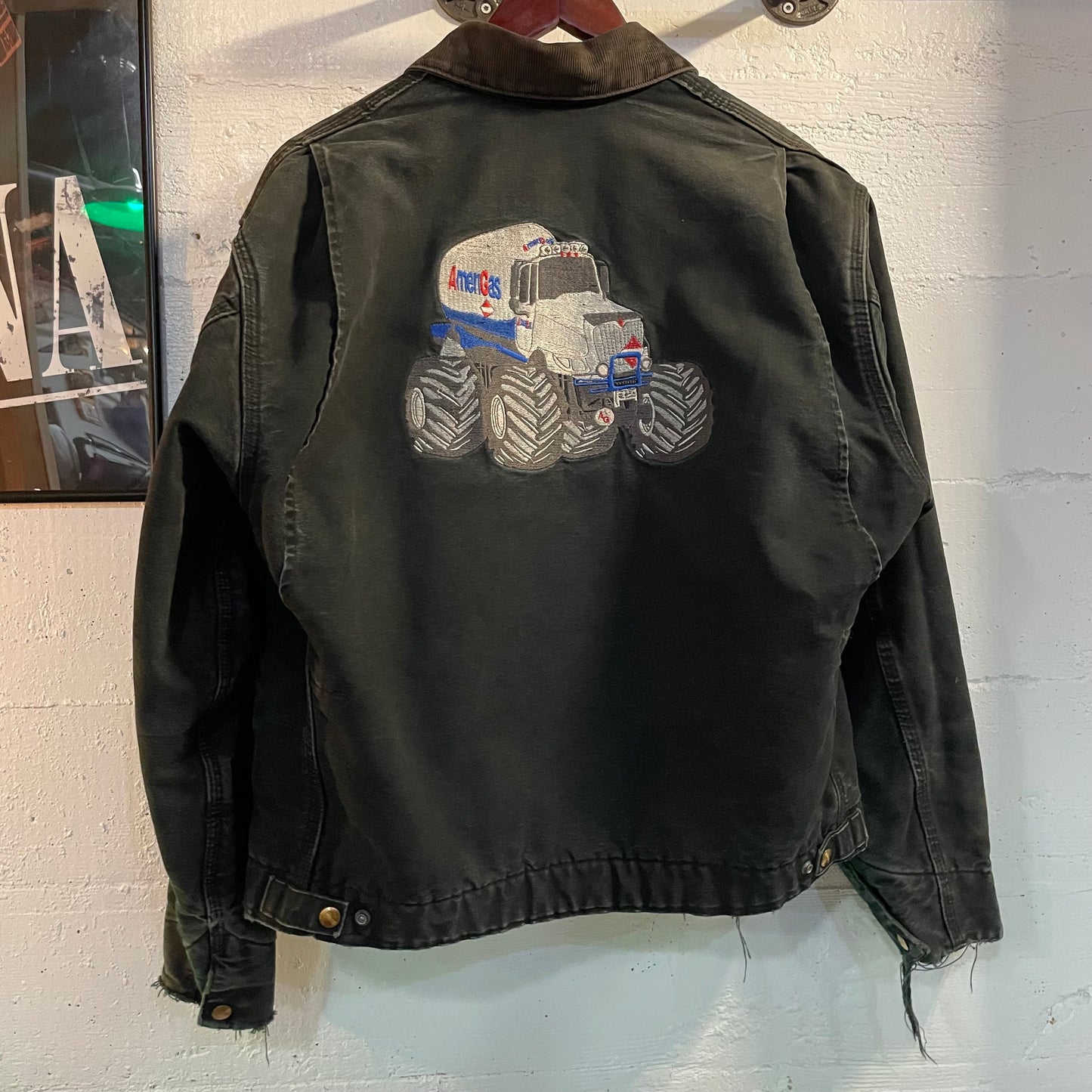 Vintage 2000's Distressed Embroidered Carhartt Detroit Blanket Lined Jacket - Size Large - Black - J01-BLK