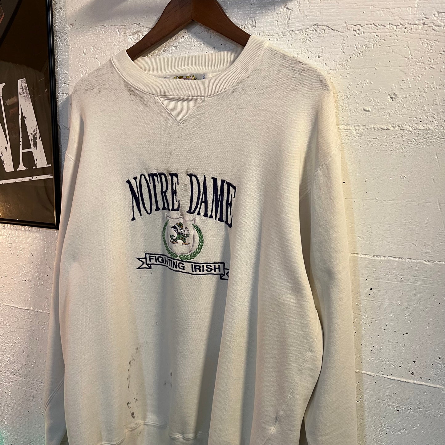 Vintage 90's Distressed Notre Dame Fighting Irish Logo 7 Embroidered Crewneck Sweatshirt - Size Large - Made In USA