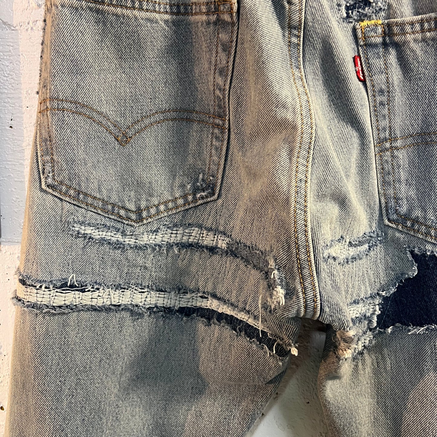 *New* Levi's Premium 551Z Straight Leg Mended Denim Jean - Size 32x32 - Light Blue Stonewashed Denim