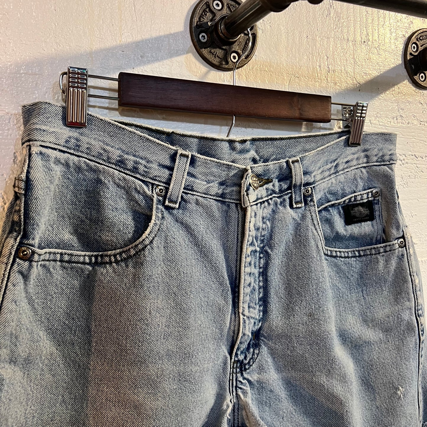 Vintage Harley Davidson Traditional Cut Off Denim Shorts - Size 33 - Light Wash