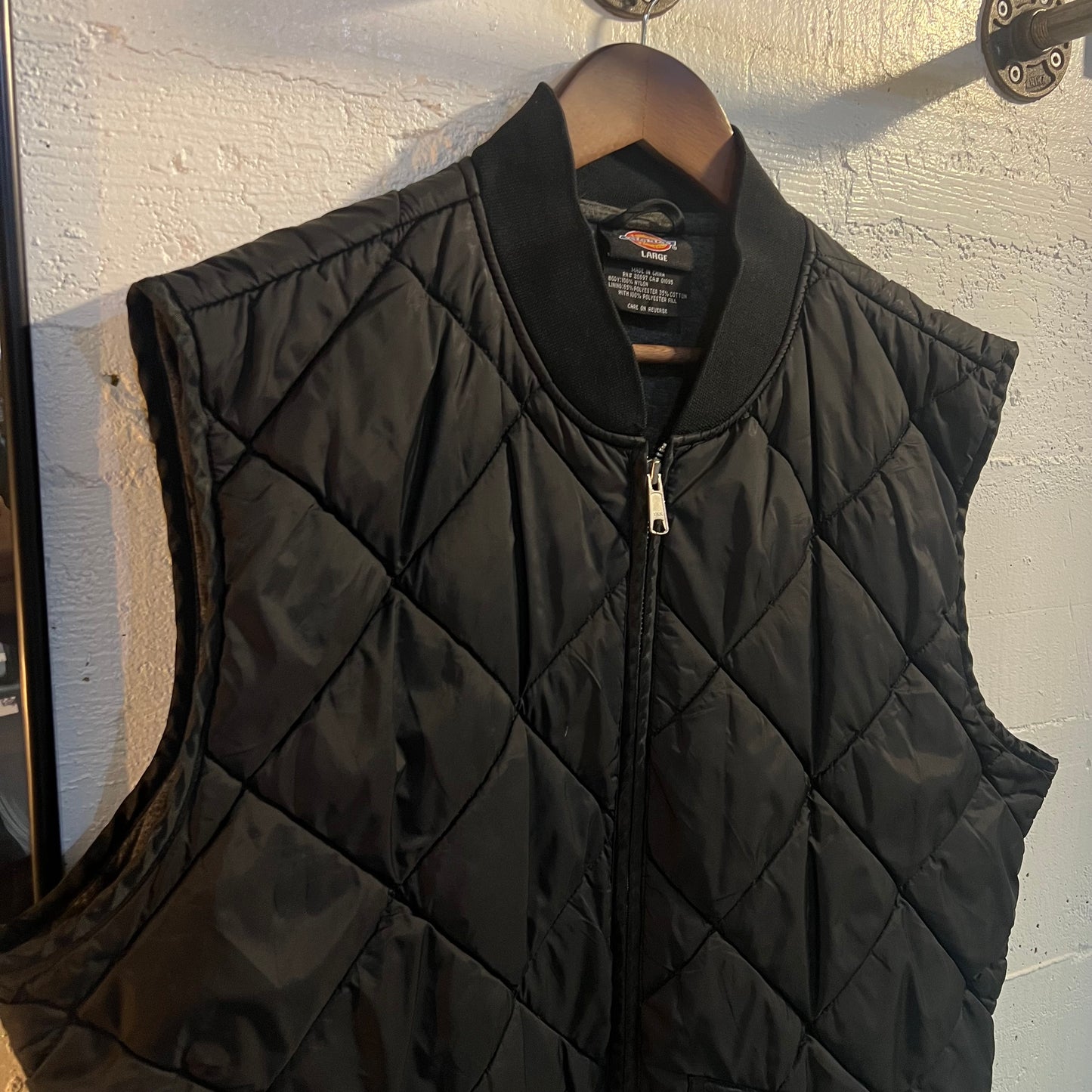 Dickies Quilted Nylon Bomber Workwear Vest - Size Large - Black