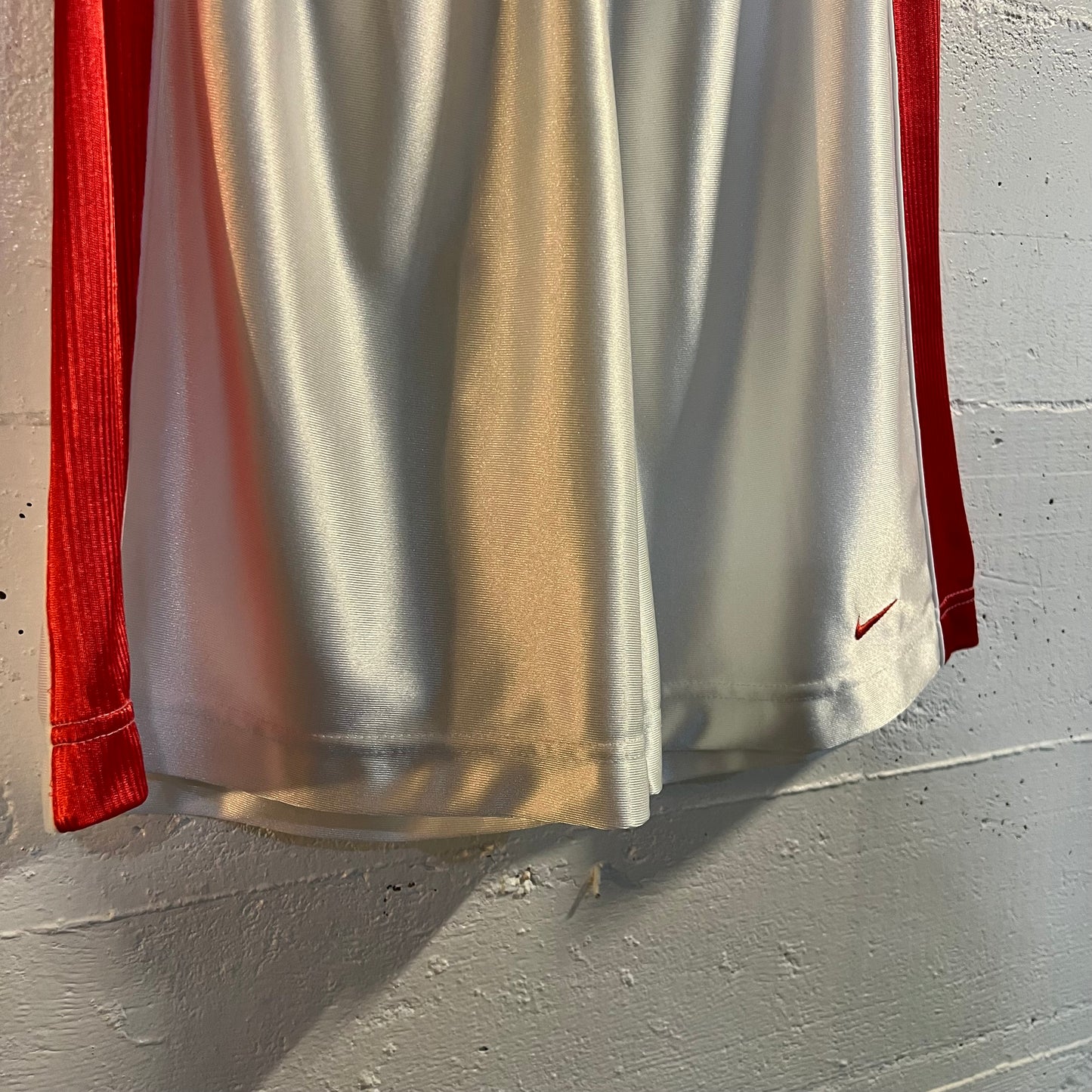 Vintage Y2K Nike Women's Mini Swoosh Basketball Shorts - Size 14 (24"-28" Waist) - White/Infrared