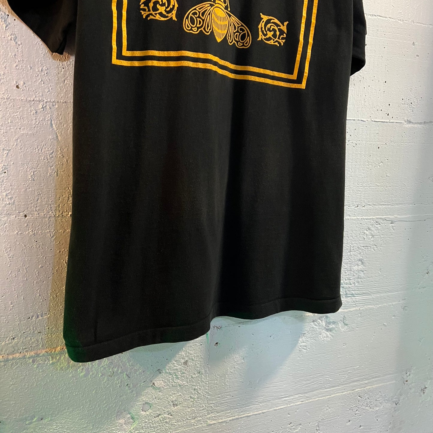 Vintage 90's Patrón Tequila Single Stitch Distressed T-Shirt - Size XL - Made In USA - Black/Gold
