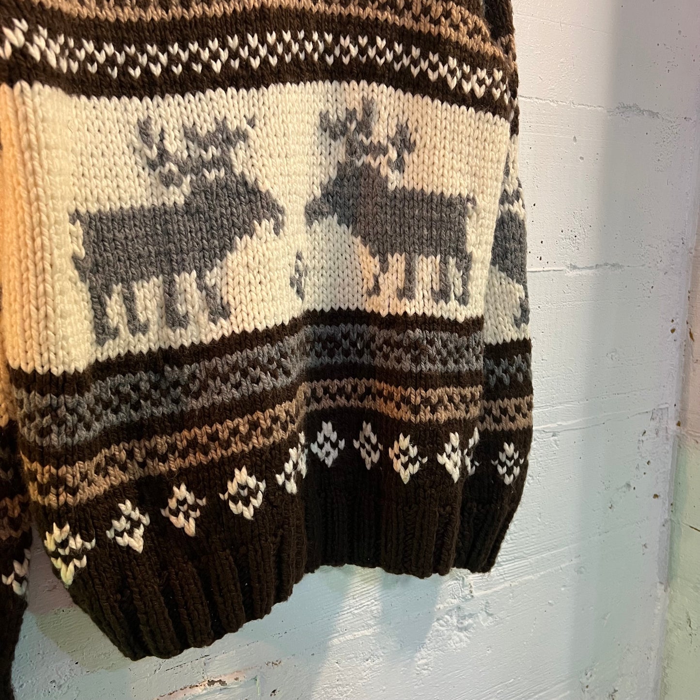 Vintage 1970's Heavy Knit Cotton Moose Intarsia Shawl Collar Zip Sweater - Size L/XL - Cream/Brown