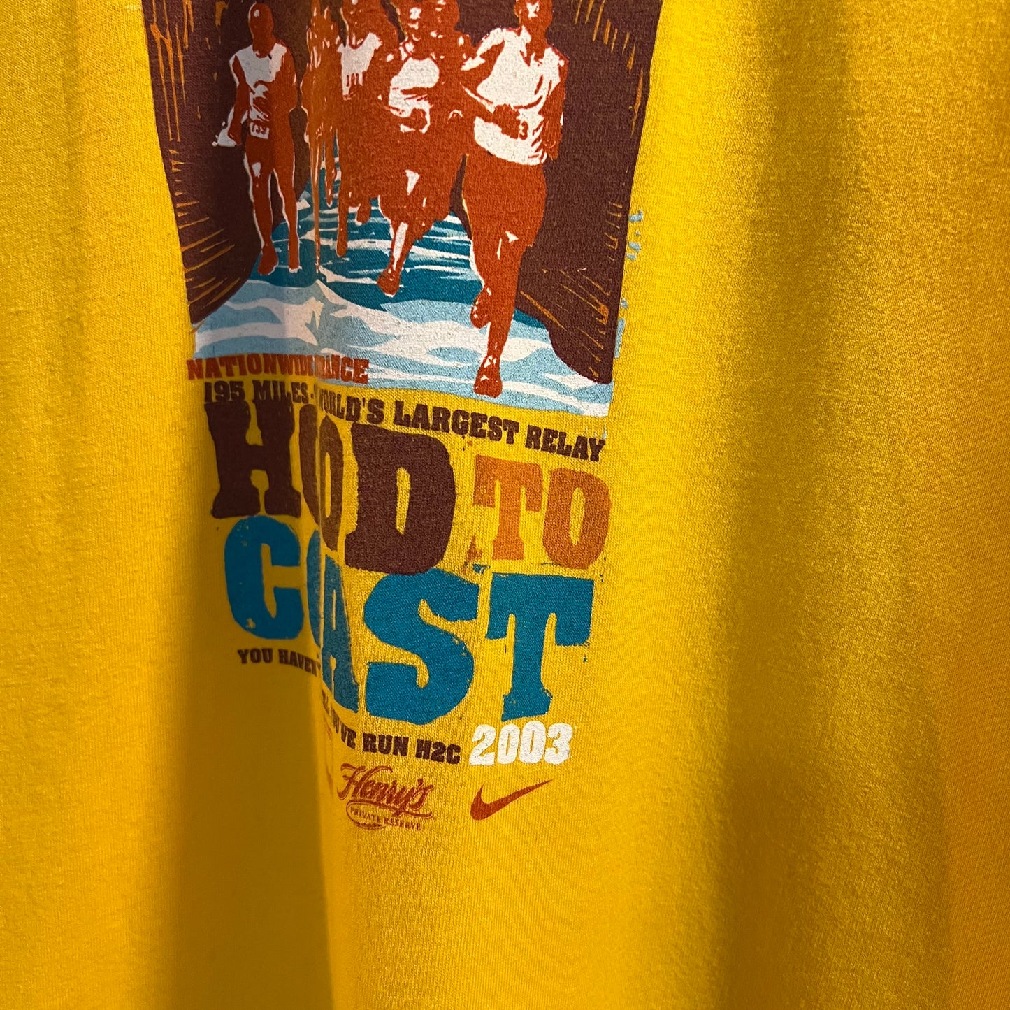 Vintage 2003 Nike Hood To Coast Relay 'Race Official T-Shirt - Size Medium - Silver Tag - Yellow