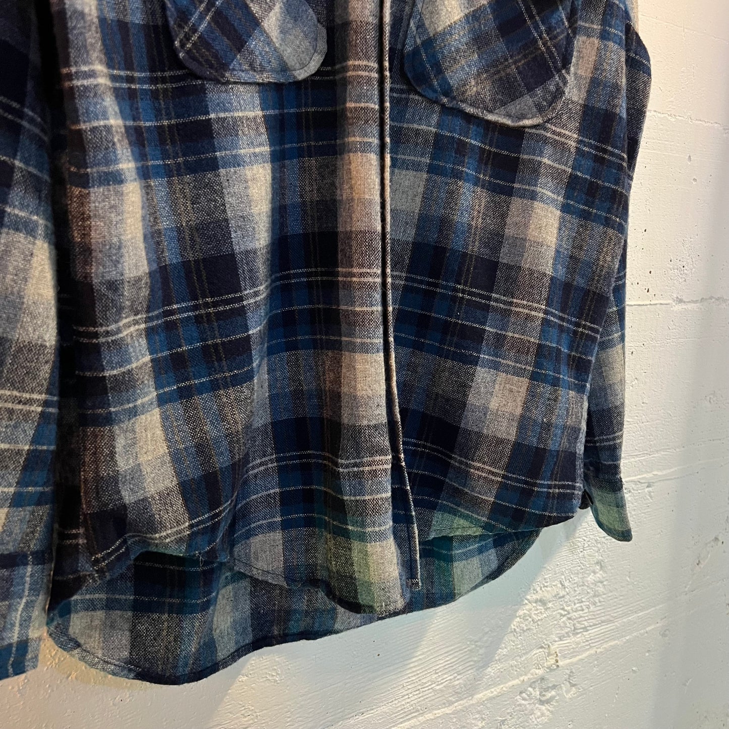 Vintage Fieldmaster Wool Blend Plaid Flannel - Size Medium - Blue/Grey