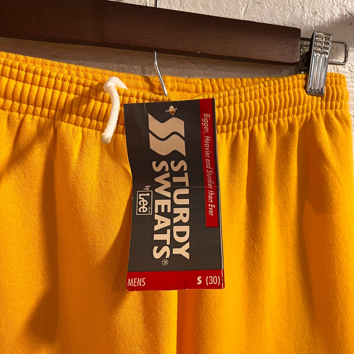 Vintage 90’s Dead-Stock Lee Sturdy Sweats Heavyweight Fleece Lined Sweatpants - Size Small - Made In USA - Yellow