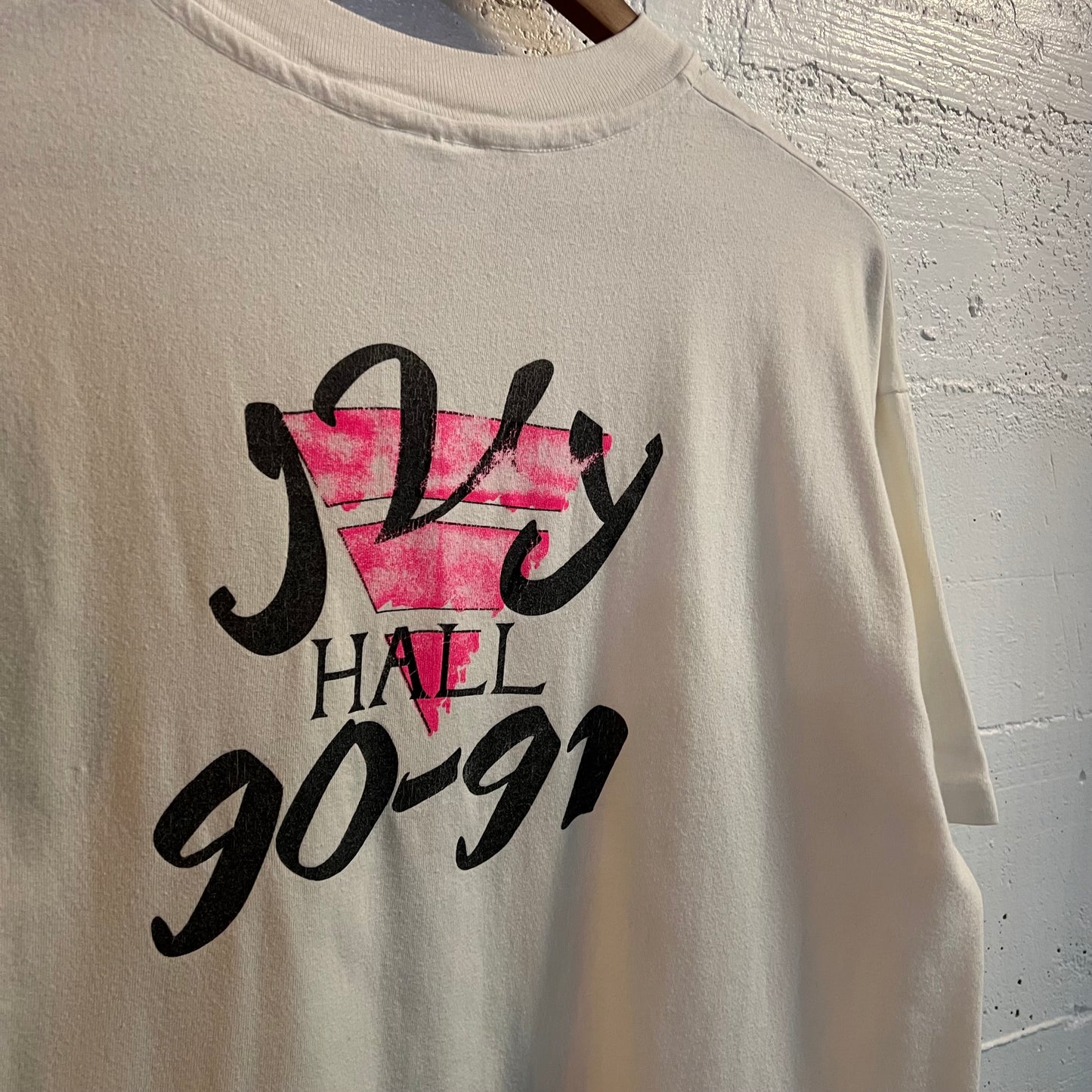 Vintage 90-91 Ivy Hall ‘SOSC’ Collegiate Single Stitch T-Shirt - Size XL - Made In USA - White/Pink/Black