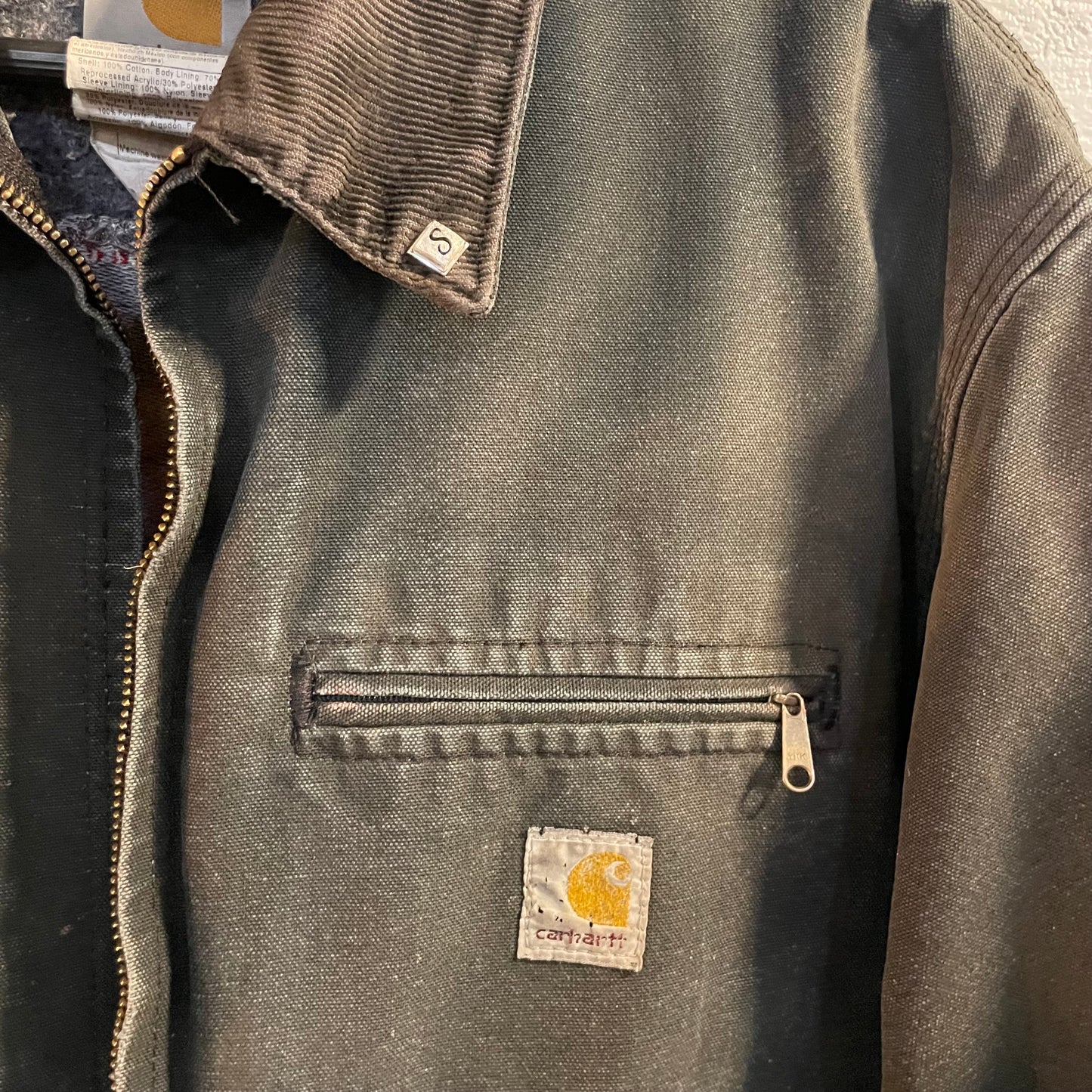 Vintage 2000's Distressed Embroidered Carhartt Detroit Blanket Lined Jacket - Size Large - Black - J01-BLK