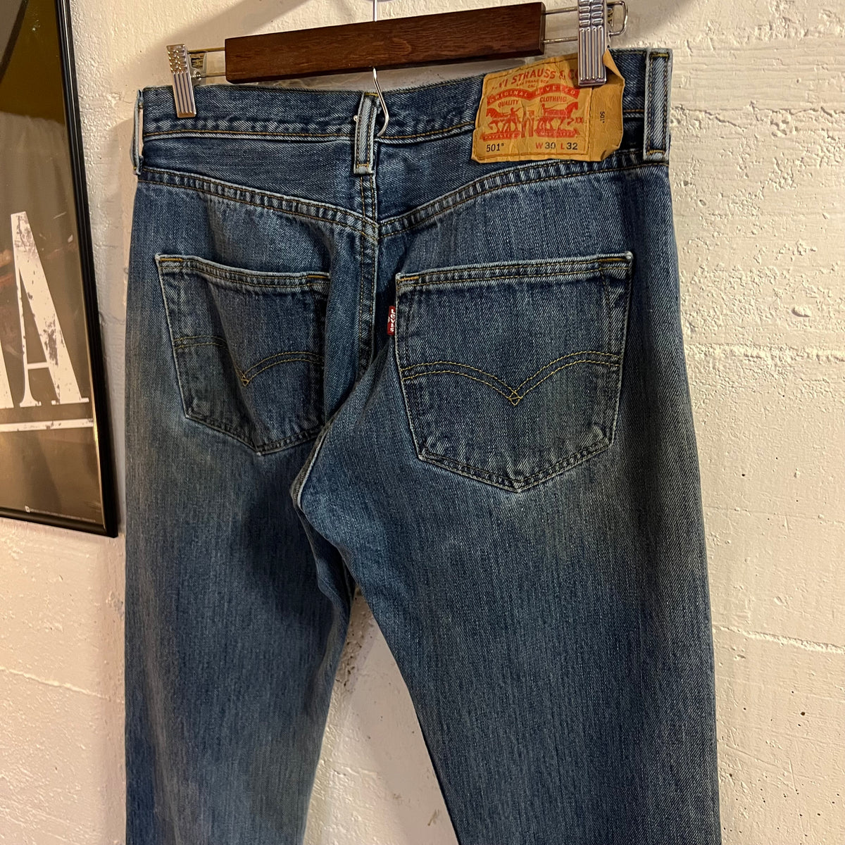 2000's Levi's 501 Button Fly Denim Jeans - Size 30/31 - Medium Dark Wash
