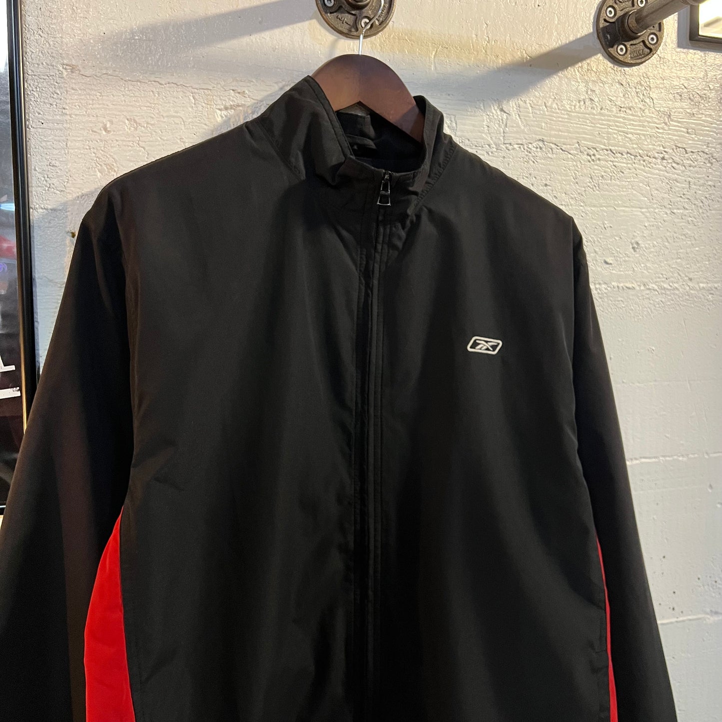 Vintage Embroidered Reebok Windbreaker Zip-Up Jacket - Size Large - Black/Red