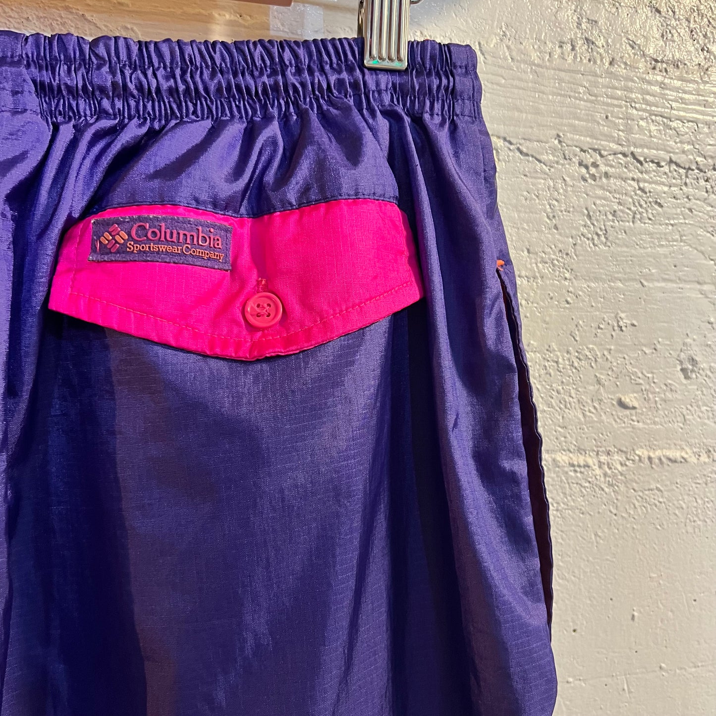 Vintage Columbia Women’s Windbreaker Top & Bottom Set - Size XL/L - Made In Taiwan - Purple/Pink/Orange