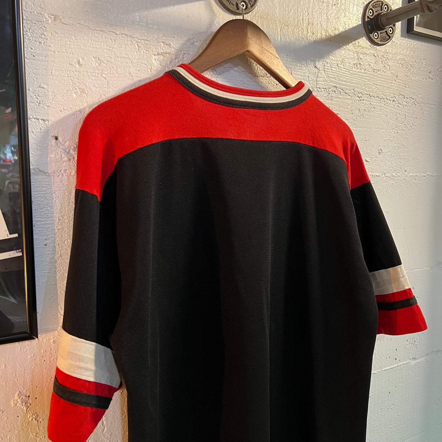 Vintage 90's Atlanta Falcons NFL Scrimmage Jersey Shirt - Size Large - Single Stitch - Black/Red/White