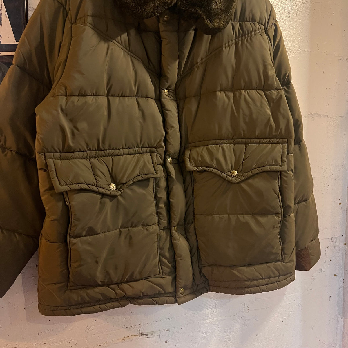 Vintage 1970's Walls Blizzard Pruf Faux Fur Collar Down Jacket - Size XL - Brown - Made In USA