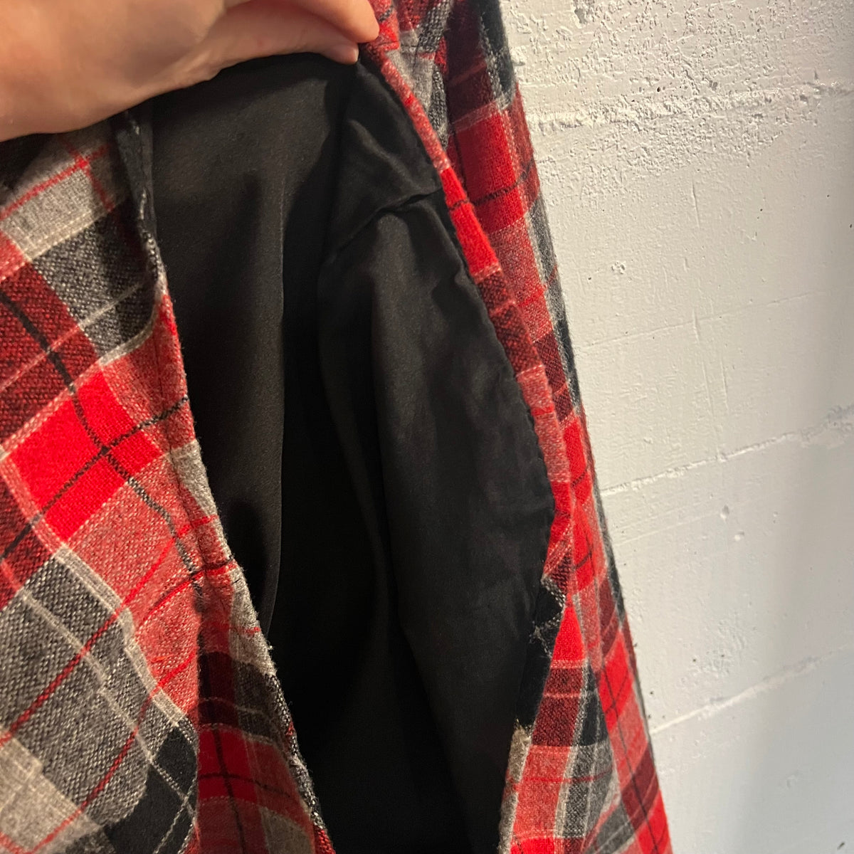 Vintage Hand Made Pearl Snap Southwestern Wool Plaid Flannel - Size Large - Red/Grey/White/Black