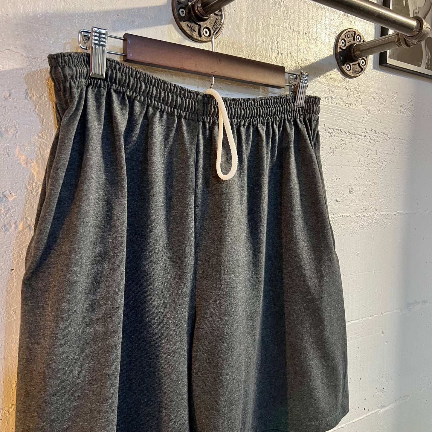 Vintage Russell Athletic Cotton Performance Elastic Waist Shorts - Size Large - Dark Grey