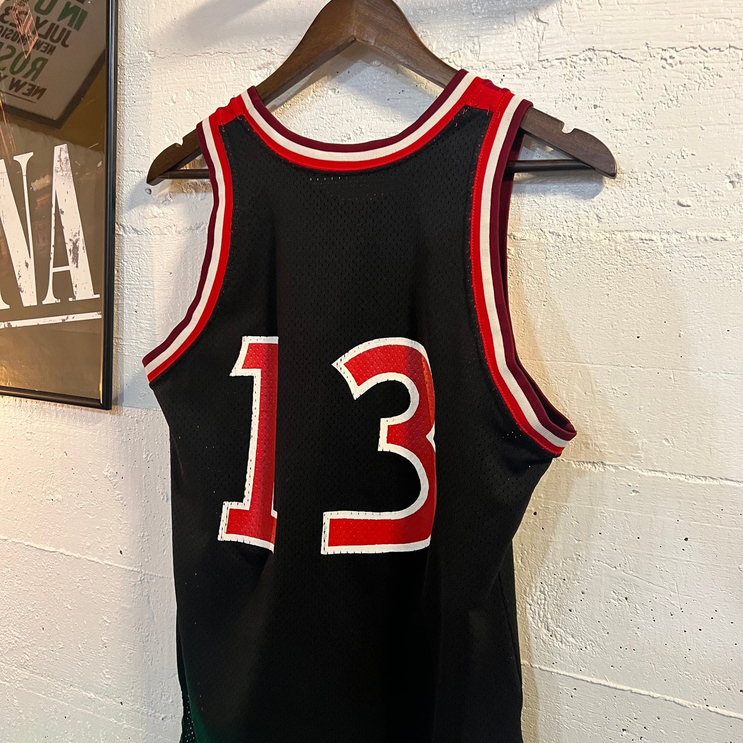 True Vintage 1970's Sand-knit 'Seaside Seagulls' Basketball Jersey - Size 38 (S) - Made In USARed/Black/White