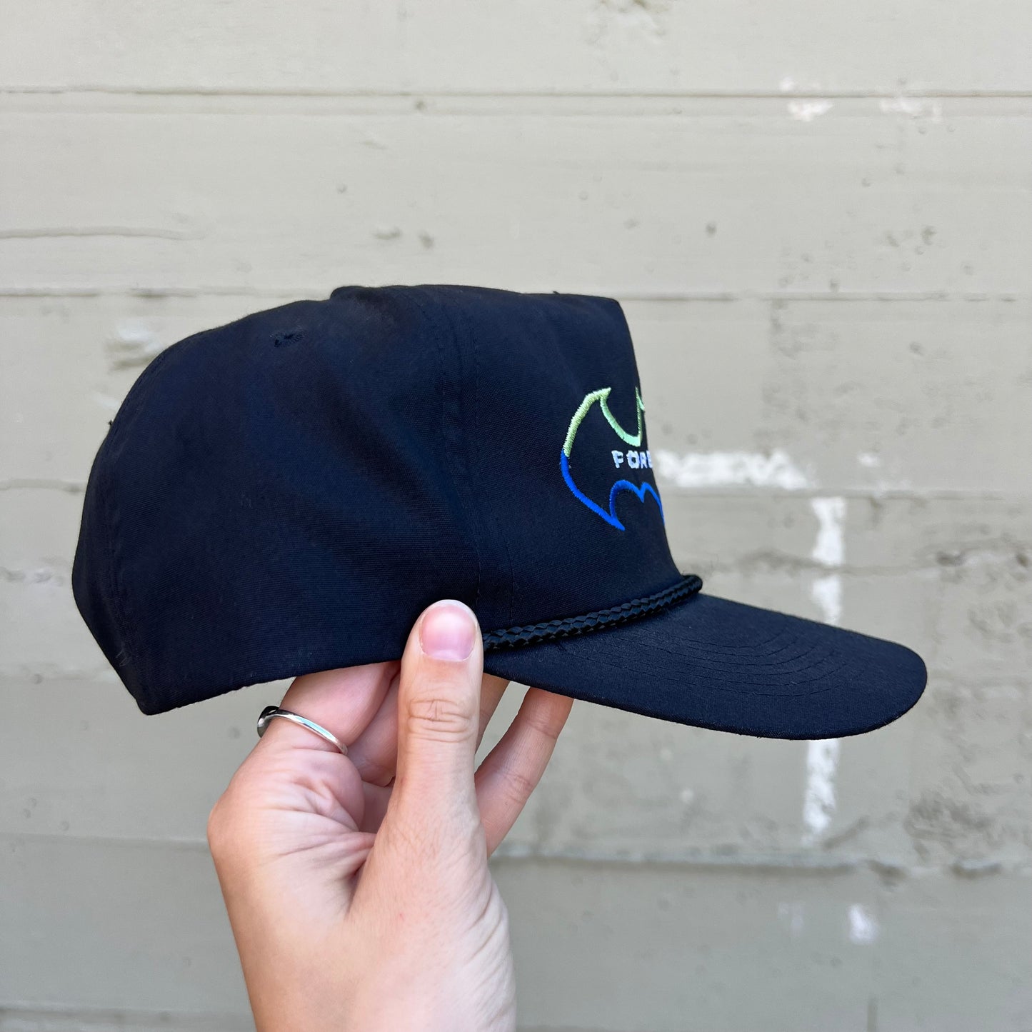 Vintage 90's Batman Forever Embroidered Bat Symbol Logo Snapback Hat - O/S - Black