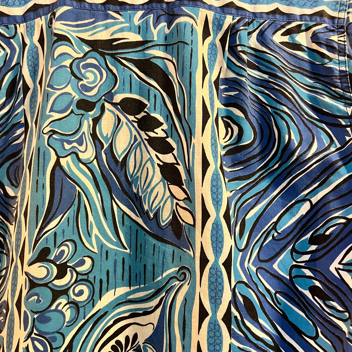 Vintage 1940's Kamehameha Loop Collar Aloha Shirt - Made In Hawaii - Size Small - Blue/Multicolor