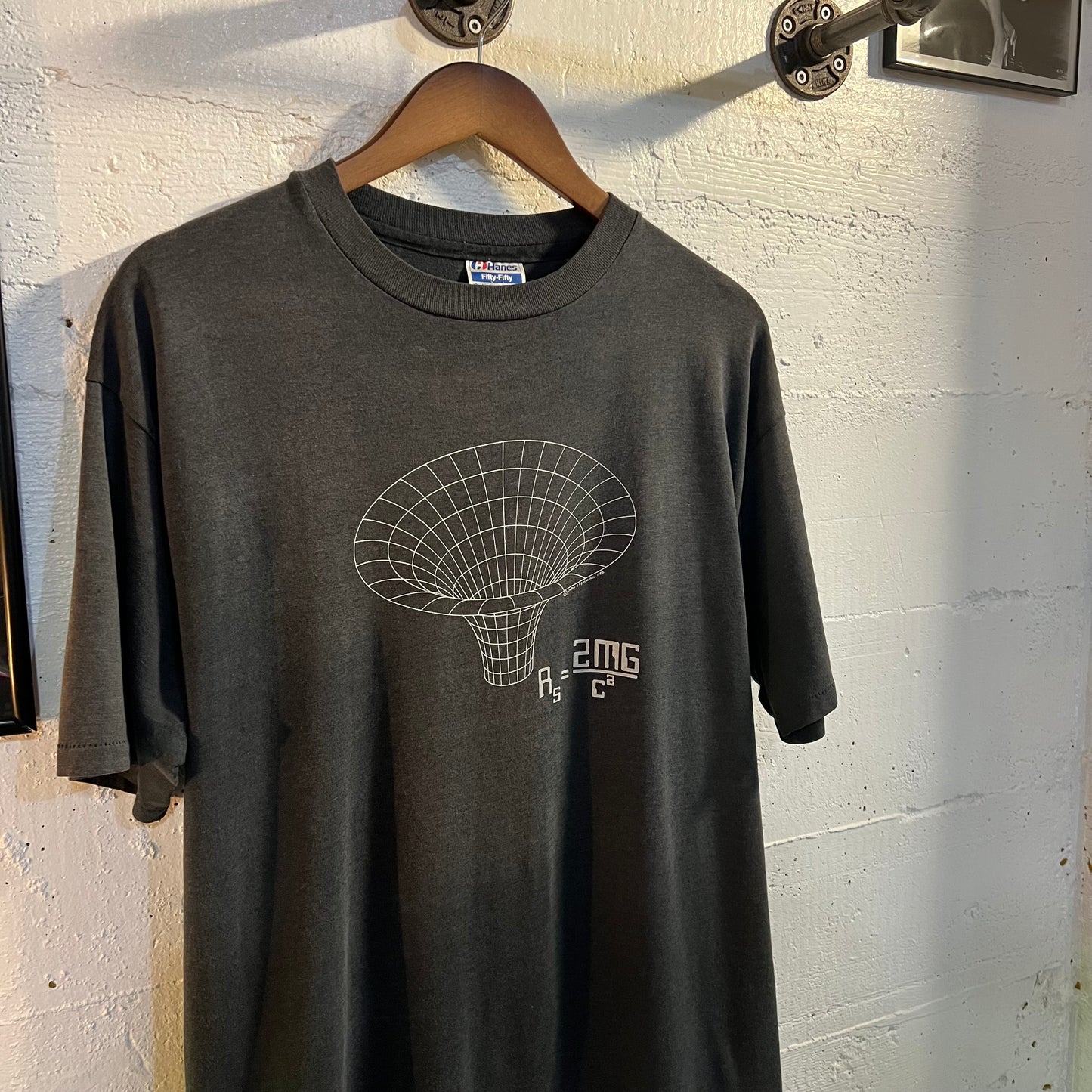 Vintage 80's Faded Single Stitch 'Schwarzchild Radius Let There Be Light' Graphic T-Shirt - Size XL - Made In USA - Black/White