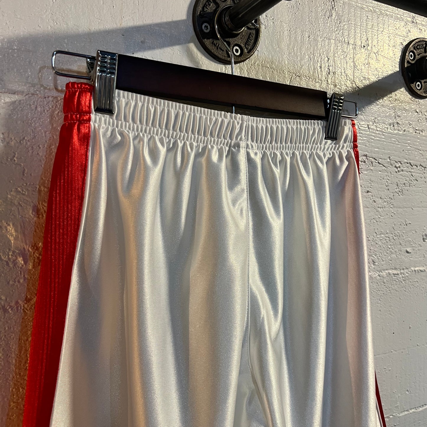Vintage Y2K Nike Women's Mini Swoosh Basketball Shorts - Size 14 (24"-28" Waist) - White/Infrared