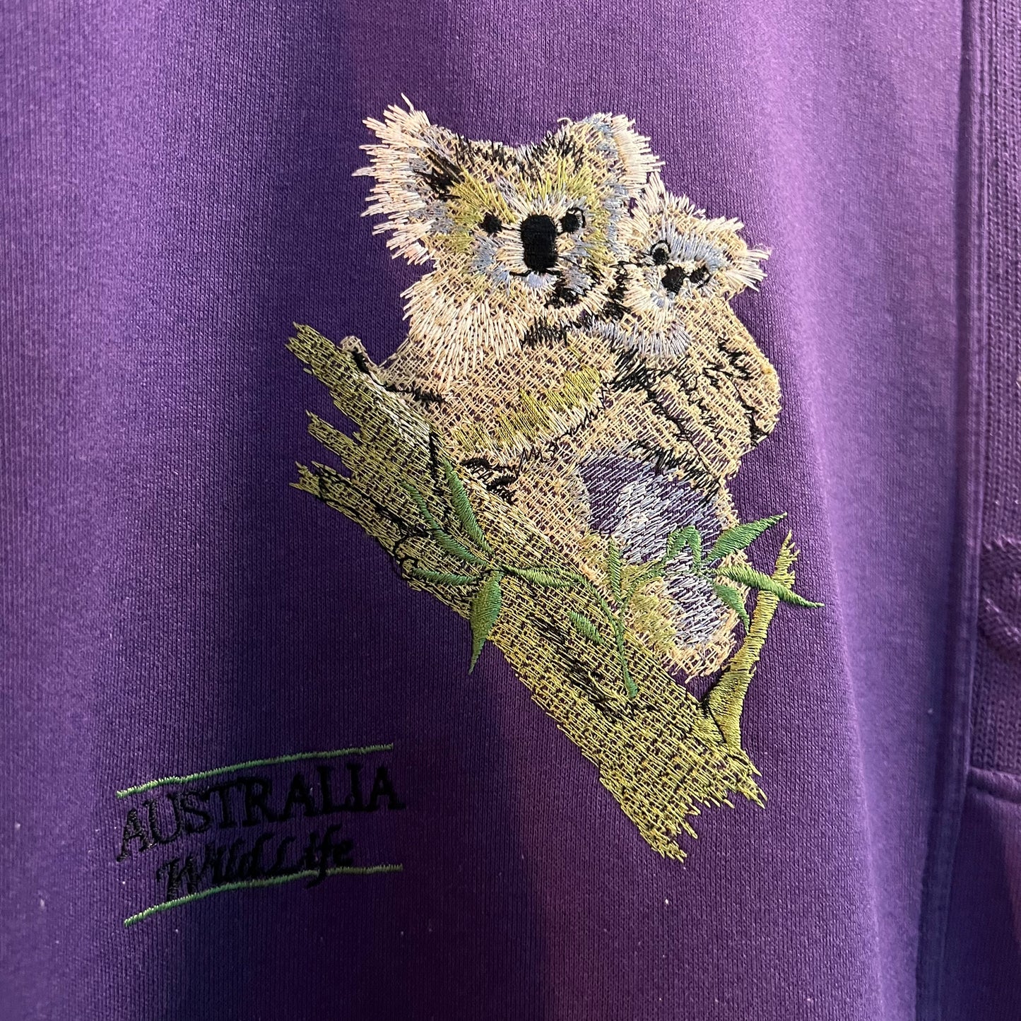 Vintage Embroidered Australia Wildlife Half Knitted/ Half Crewneck Sweatshirt - Size XL - Made In Australia - Purple