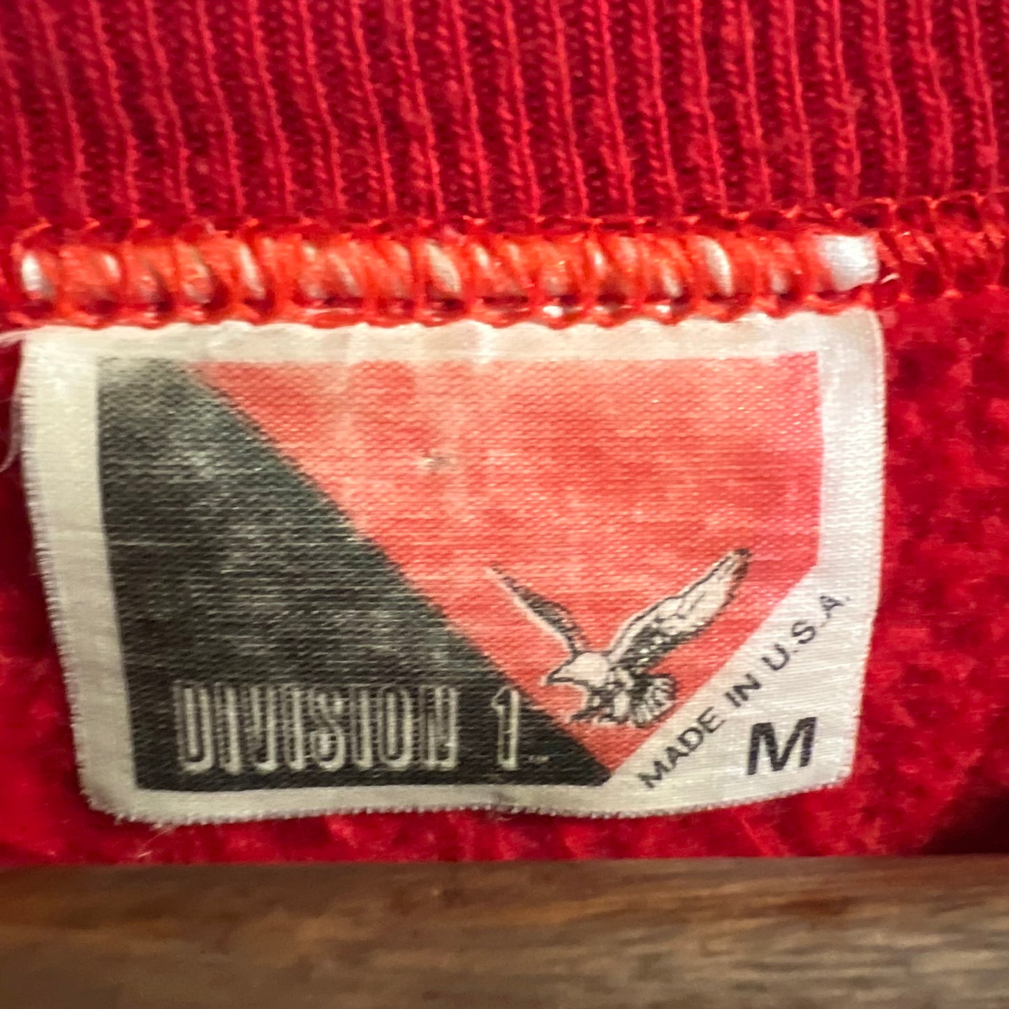 Vintage 80's University of Indiana Hoosiers 'Crest' Crewneck Sweatshirt - Size Medium - Made In USA - Red/Multi