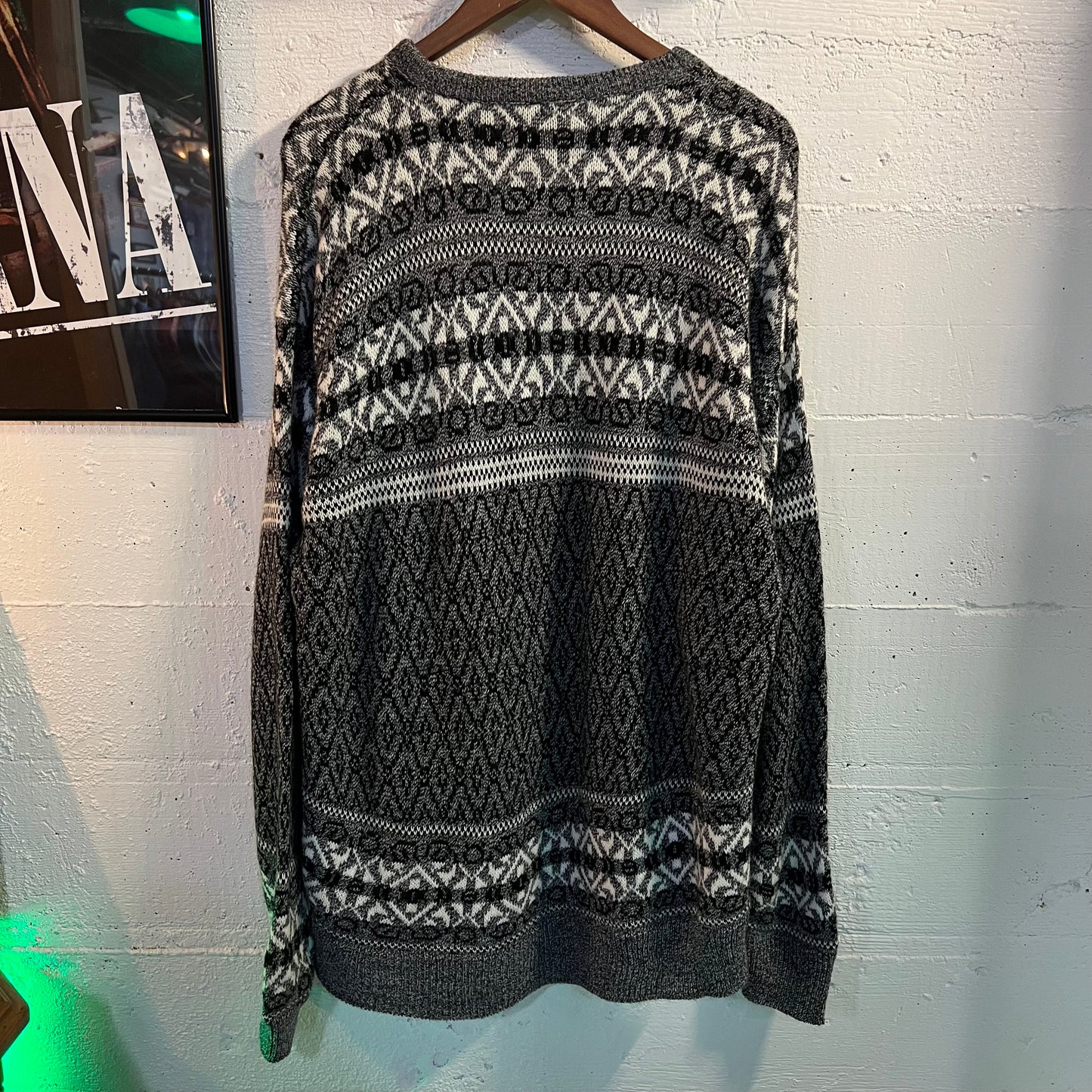Vintage 80’s Jantzen Norwegian Knitted Sweater - Size XL - Made In USA - Grey/Black/White