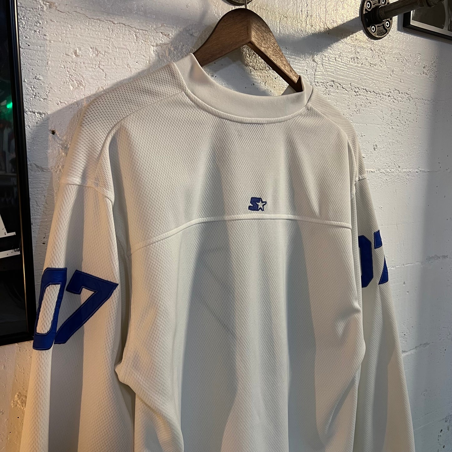 Vintage 2000's Starter 07 Long Sleeve Stitched Jersey - Size Medium - White/Blue