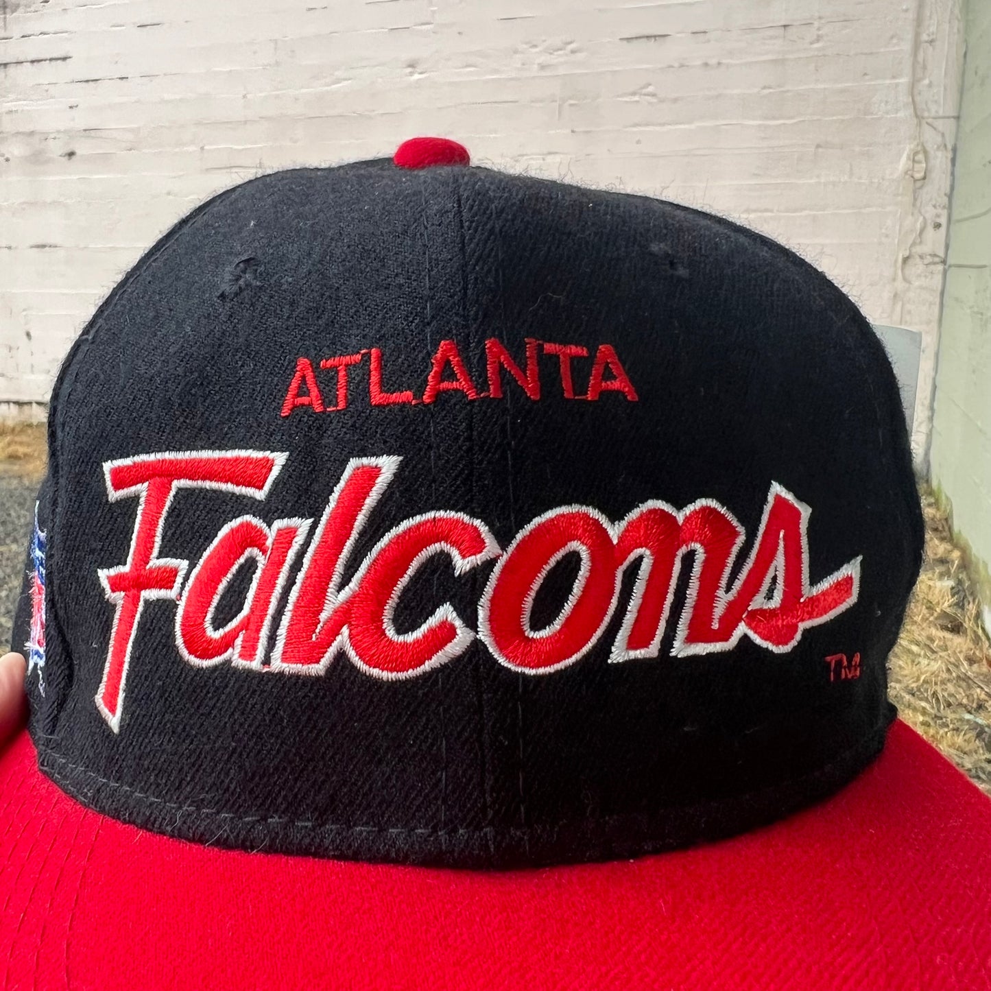 Deadstock Vintage Sports Specialties Atlanta Falcons Script Fitted Wool Hat - Size 7 1/4 - Made In USA - Black/Red/White/Green - 100% Wool