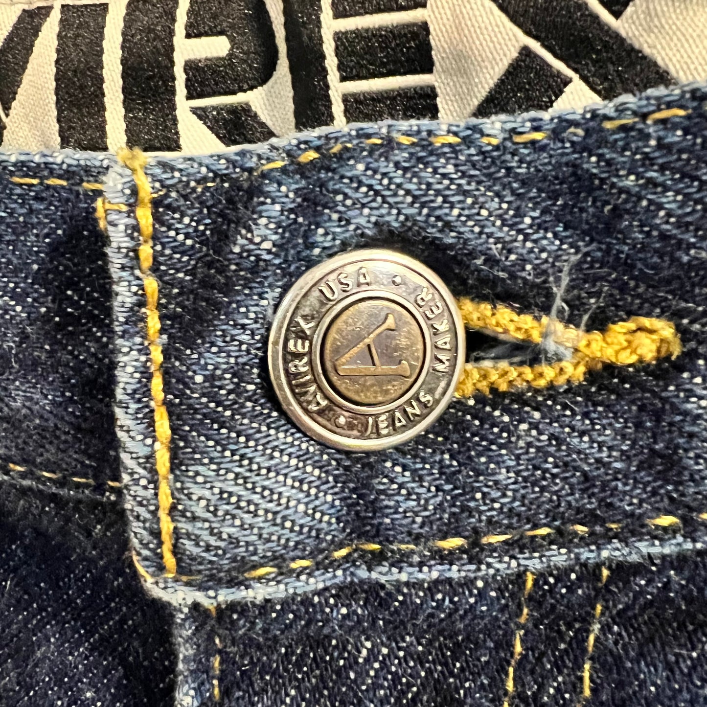 Vintage 90's Avirex Heavyweight Baggy Denim Utility Jean Shorts (Jorts) - Size 38" - Dark Wash Indigo