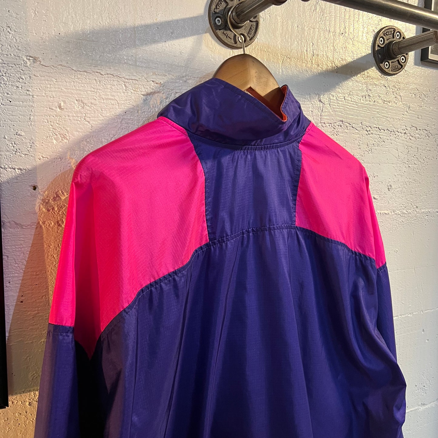 Vintage Columbia Women’s Windbreaker Top & Bottom Set - Size XL/L - Made In Taiwan - Purple/Pink/Orange