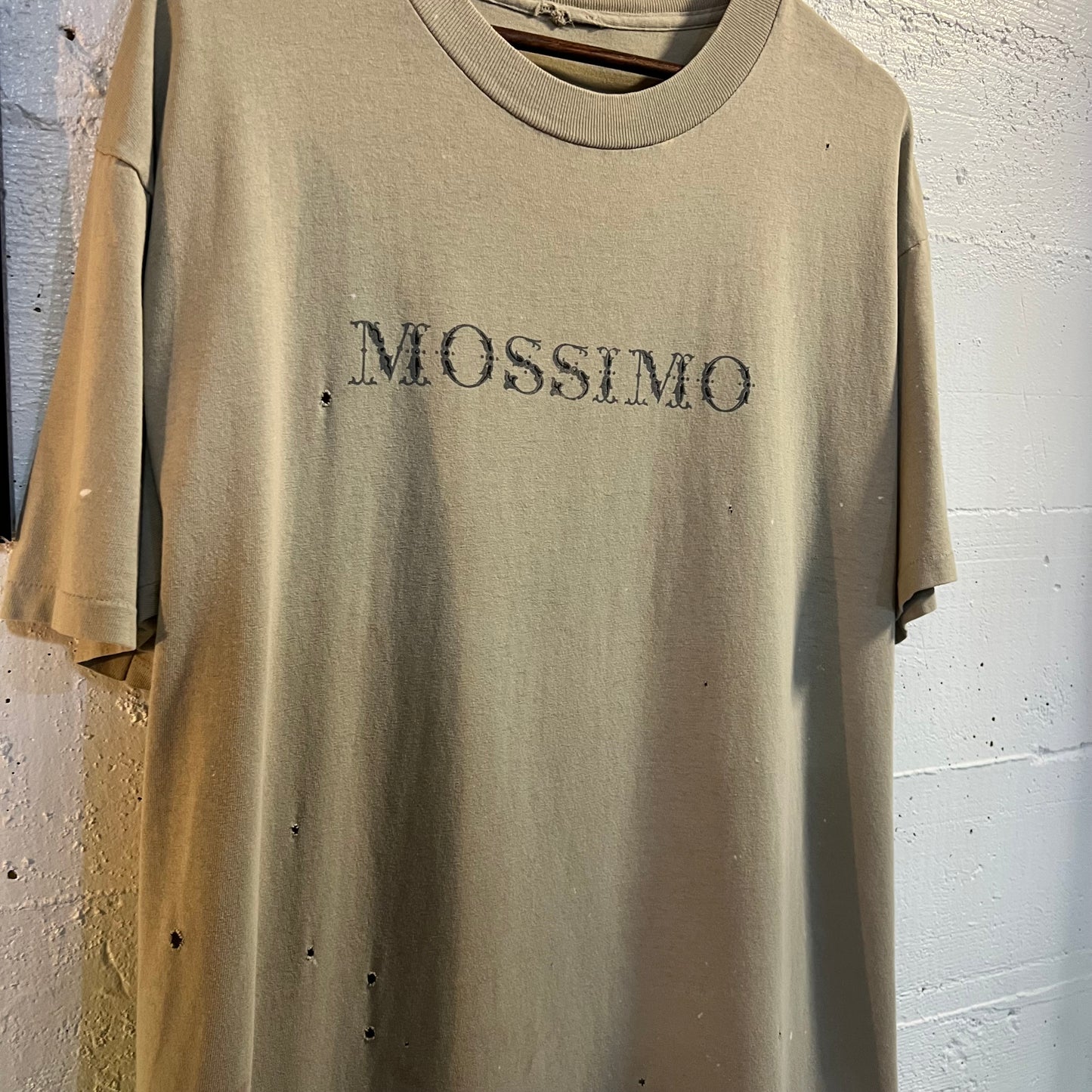 Vintage Distressed Faded Mossimo T-Shirt - Size Large - Tan/Grey/Black