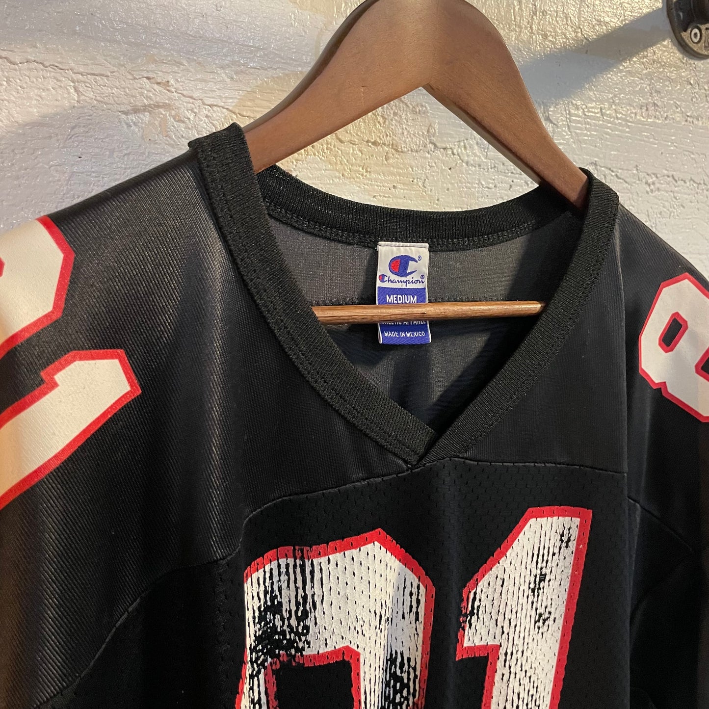 Vintage 90’s Champion Atlanta Falcons ‘Terance Mathis’ #81 Mesh Football Jersey - Size Medium - Black/White/Red