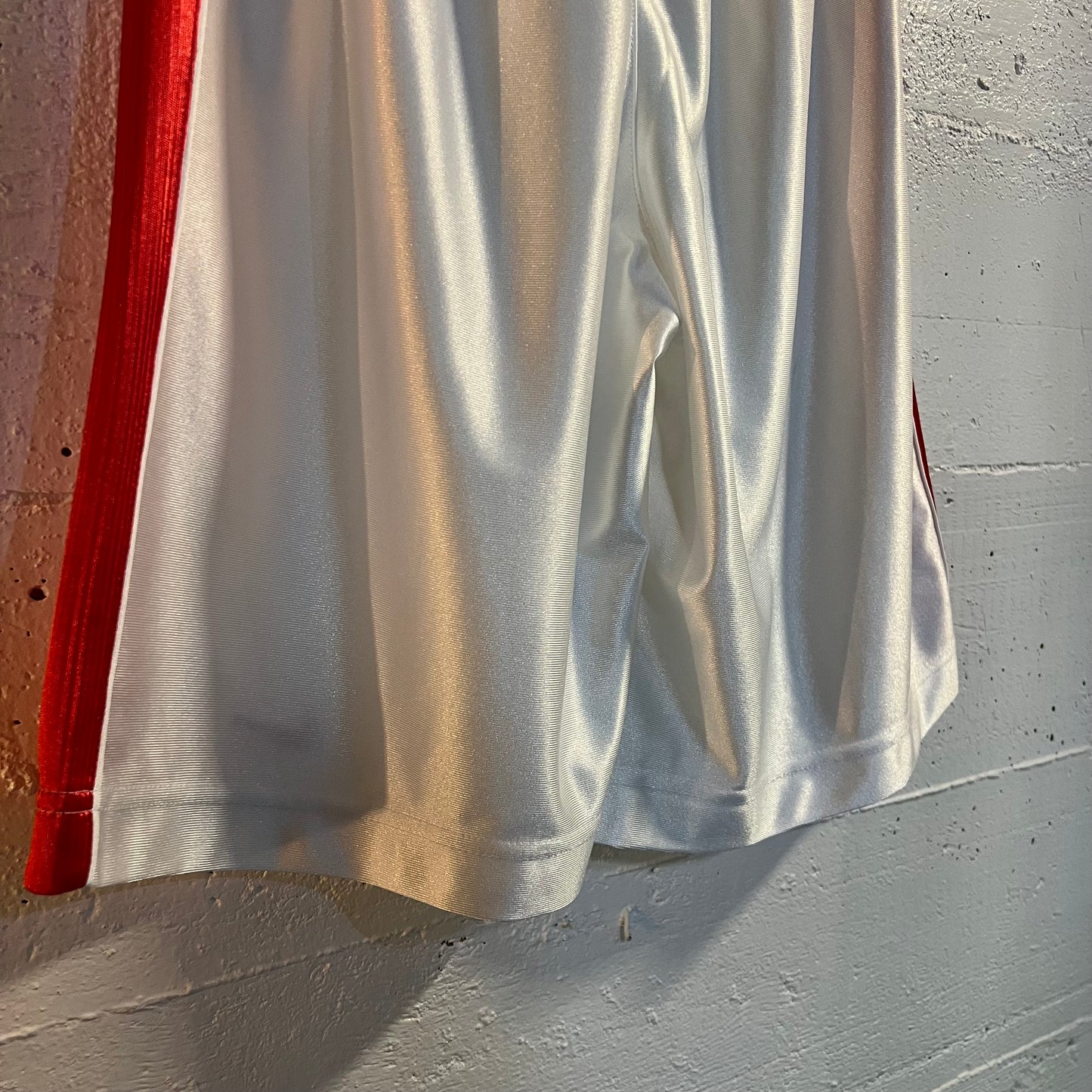 Vintage Y2K Nike Women's Mini Swoosh Basketball Shorts - Size 14 (24"-28" Waist) - White/Infrared