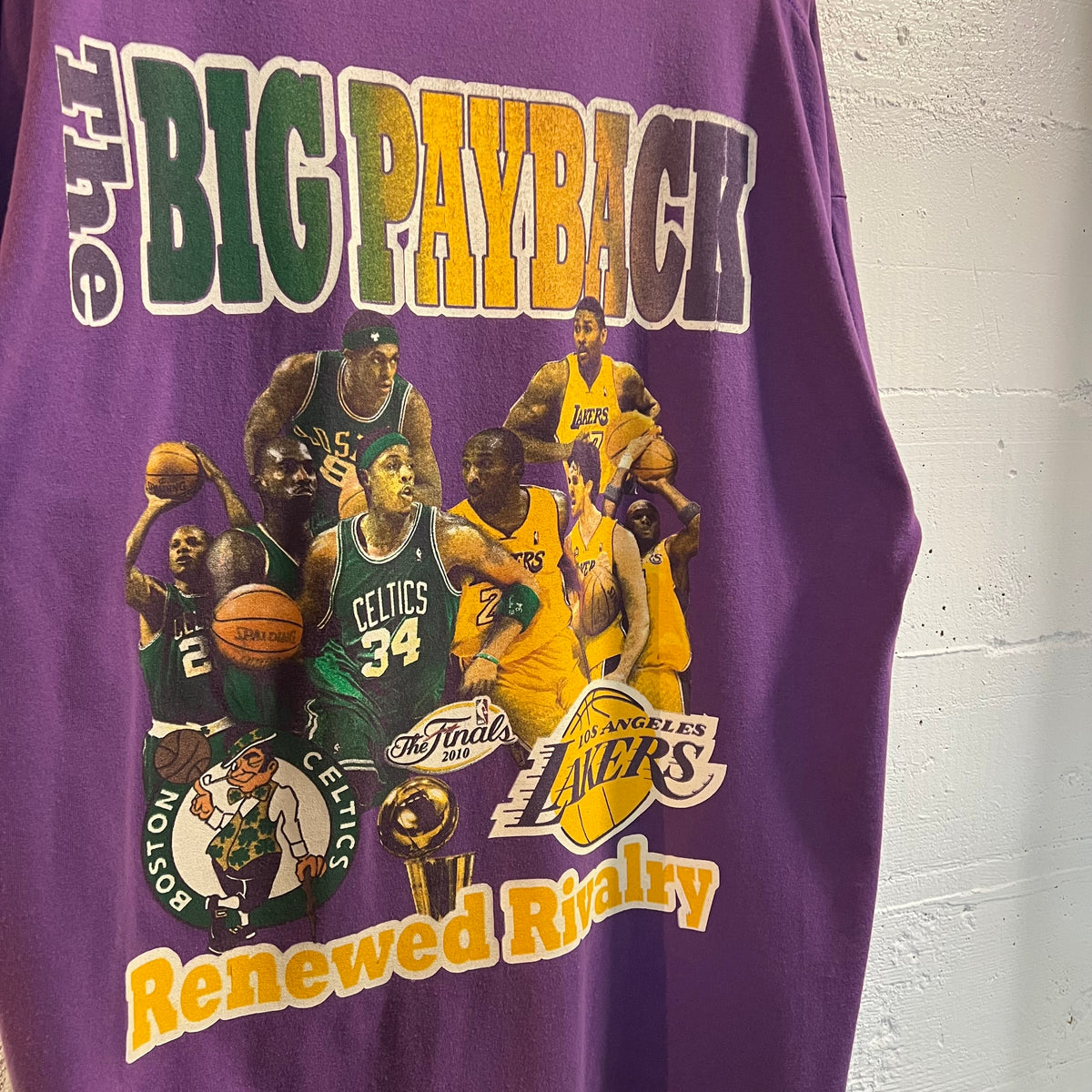 Vintage 2000's Kobe Bryant Los Angeles Lakers '2010' NBA Finals Rap Style T-Shirt - Size XXL - Purple/Gold
