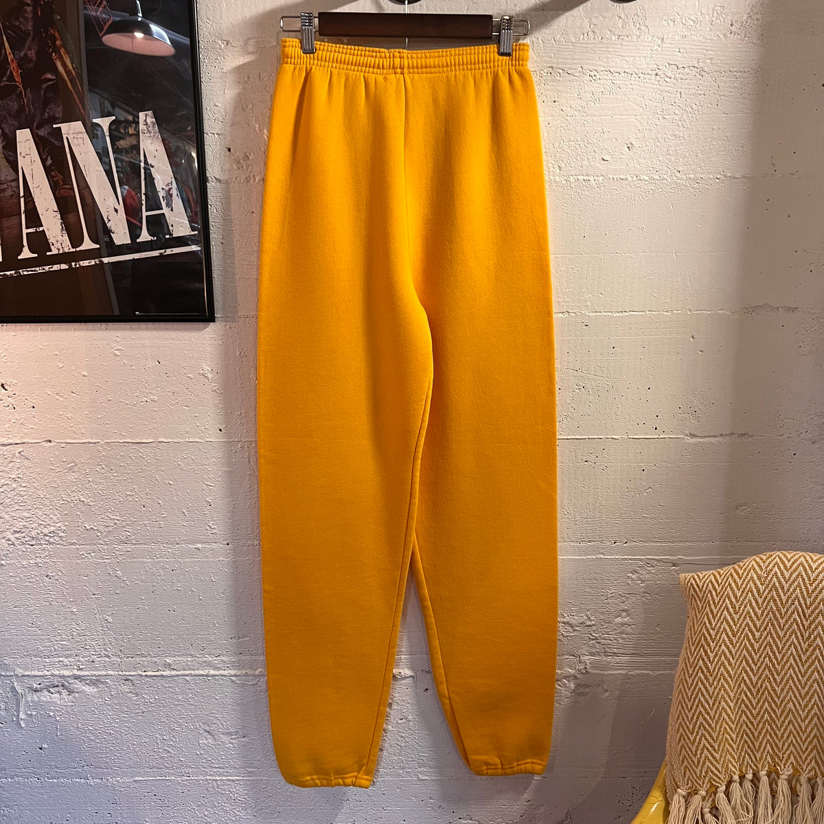 Vintage 90’s Dead-Stock Lee Sturdy Sweats Heavyweight Fleece Lined Sweatpants - Size Small - Made In USA - Yellow