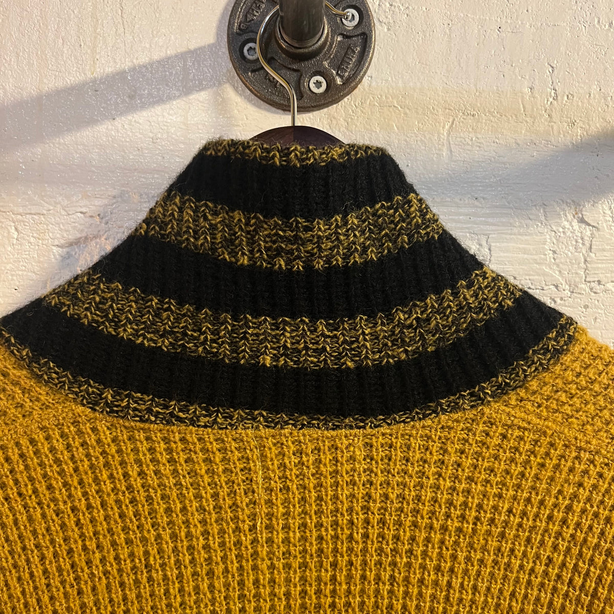 True Vintage 1950's Penney’s Towncraft Lambs Wool Large Shawl Collar Waffle Knit Sweater - Size Large - Mill 8244 - Mustard Yellow/Black