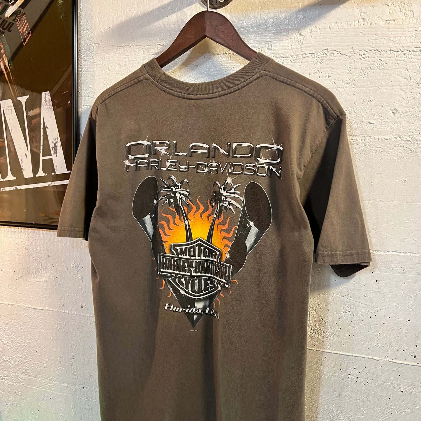 Y2K Harley Davidson Orlando, Florida Chrome T-Shirt - Size Large - Made In USA - Grey/Multicolor