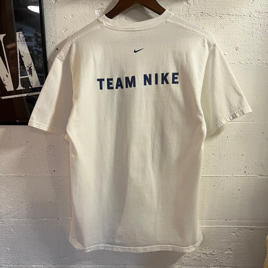 Vintage 1999 Nike Hood To Coast 196 Mile Relay Marathon T-Shirt - Size Medium - Made In USA - White/Blue/Grey