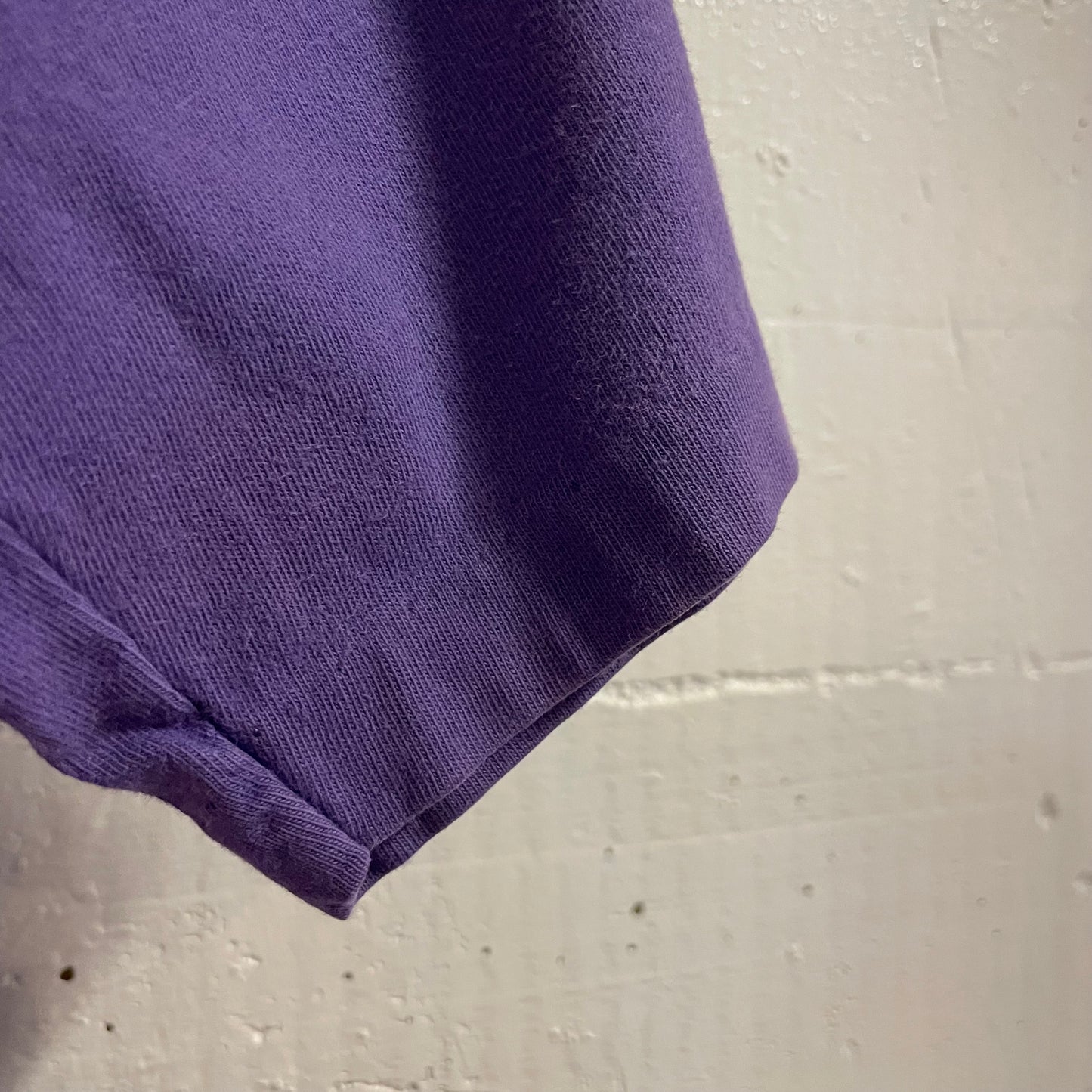 Vintage 90’s University Of Washington Huskies Single Stitch T-shirt - Size Small - Purple/Yellow/White