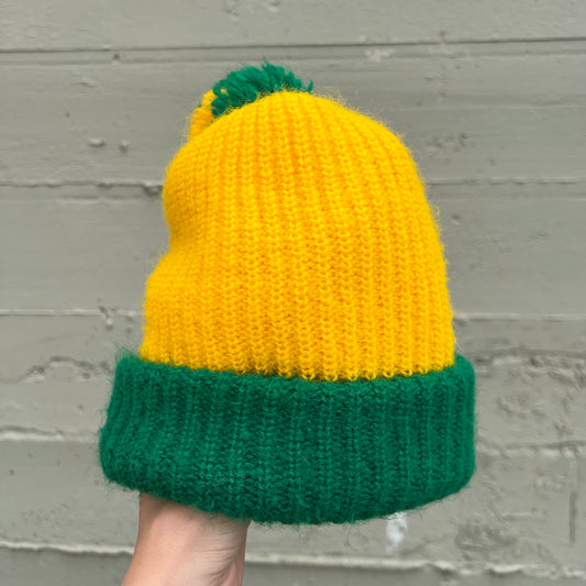 True Vintage 1970's Snoopy Peanuts Embroidered Knit Pom Pom Beanie Hat By Hi-Bulk - O/S - Made In USA - Green/Yellow