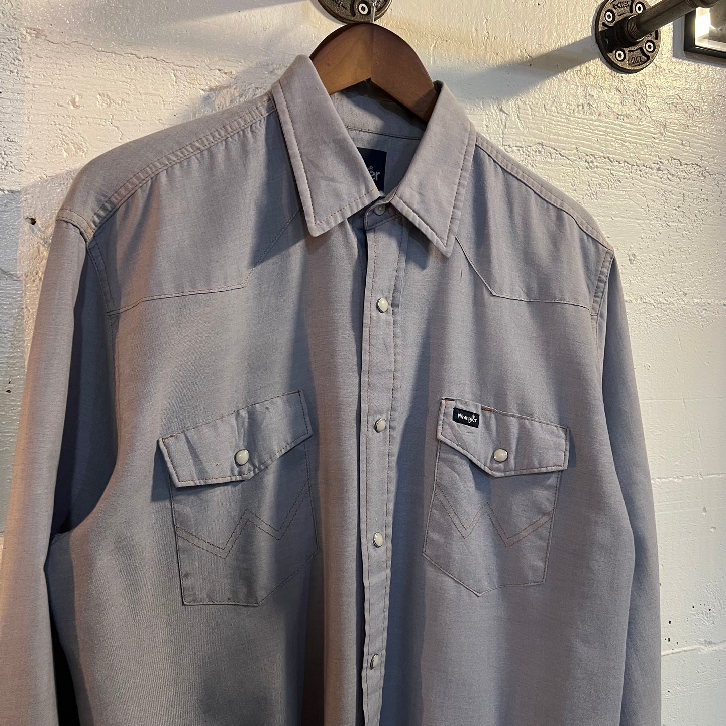 Vintage Wrangler Western Chambray Pearl Snap Shirt - Size X-Large (17) - Light Blue