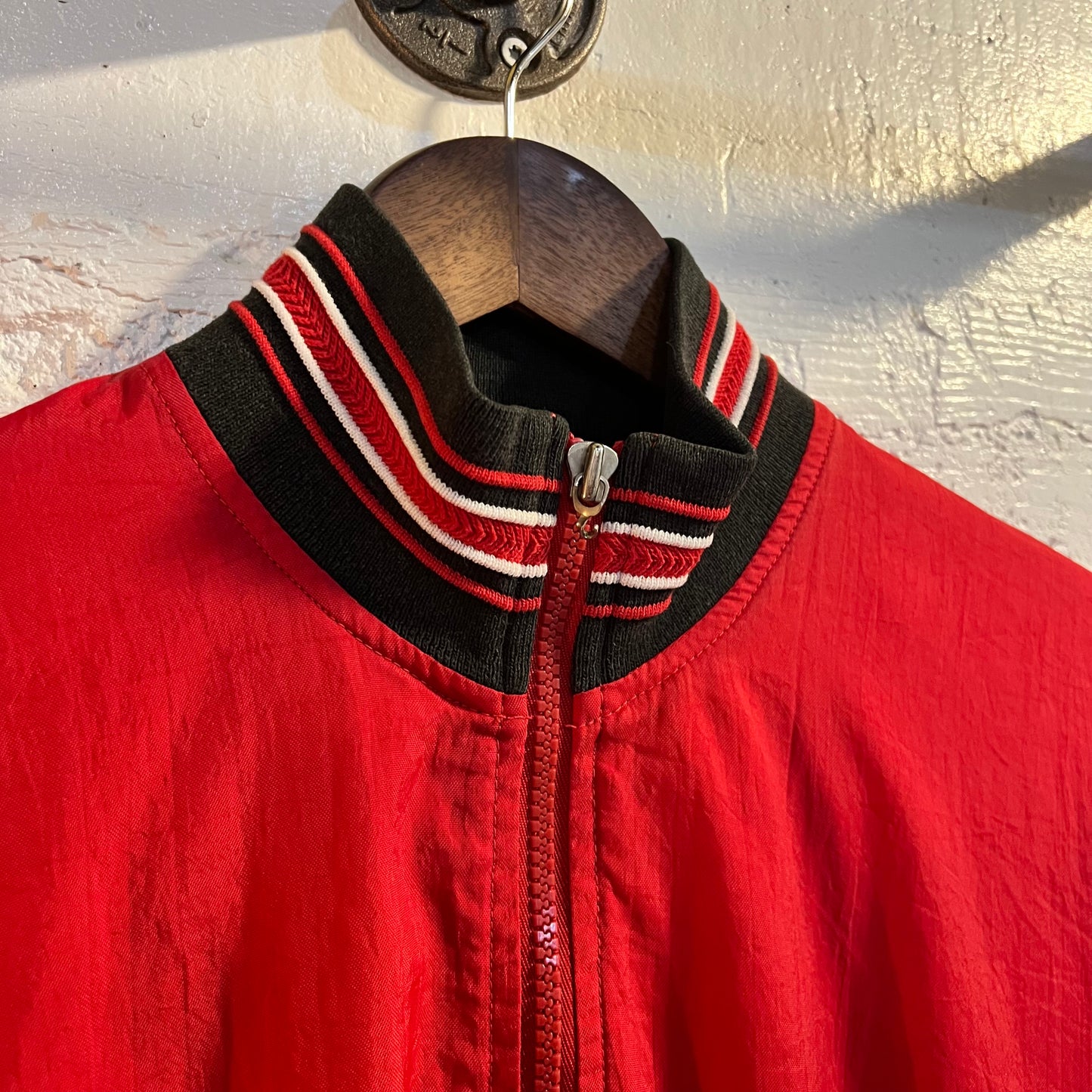 Vintage Distressed 90s Champion 1/4 Zip Up Windbreaker Jacket - Size Medium - Red/Black