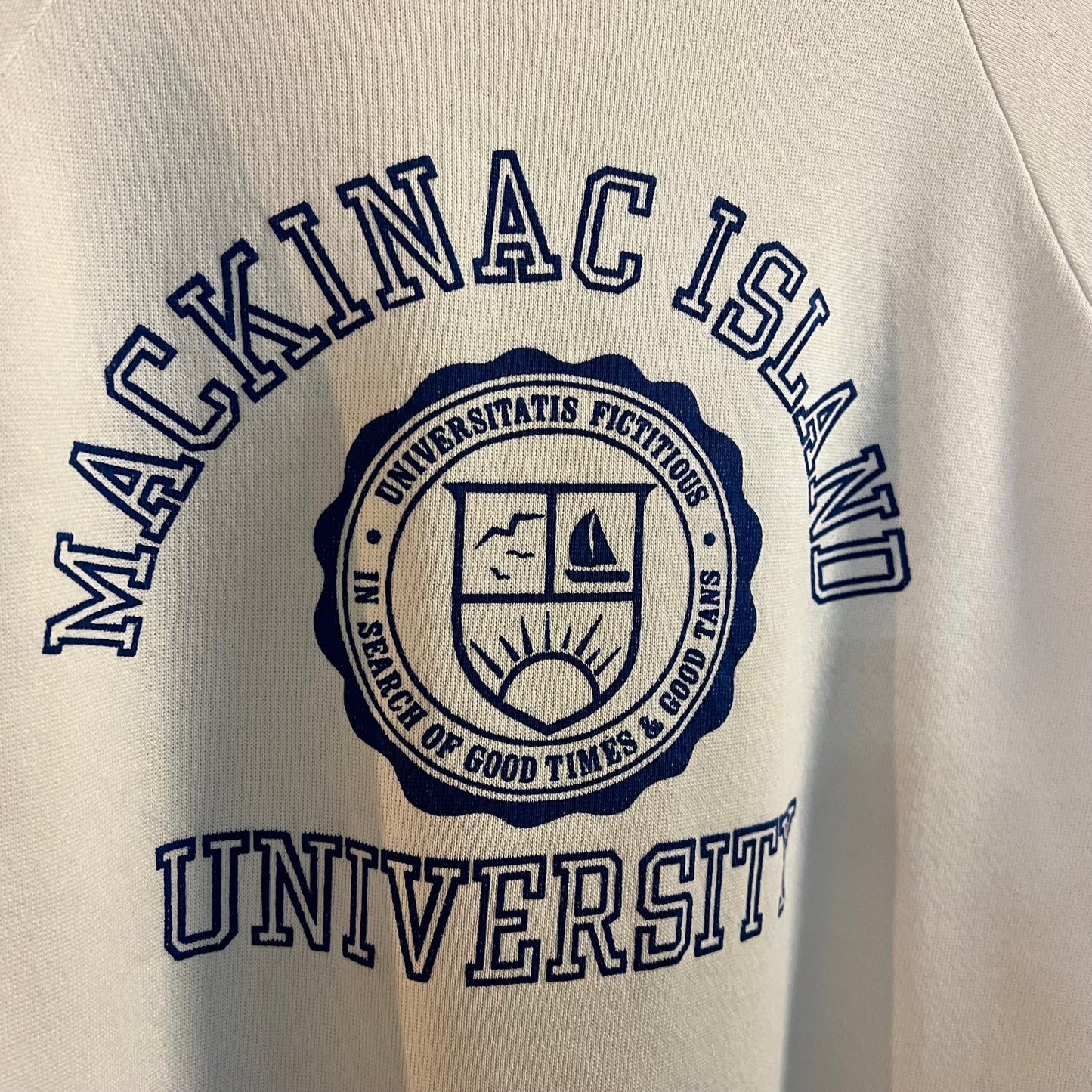 Vintage 80’s Distressed Mackinac Island University Raglan Sleeve Crewneck Sweatshirt - Size Large - Made In USA - White/Blue