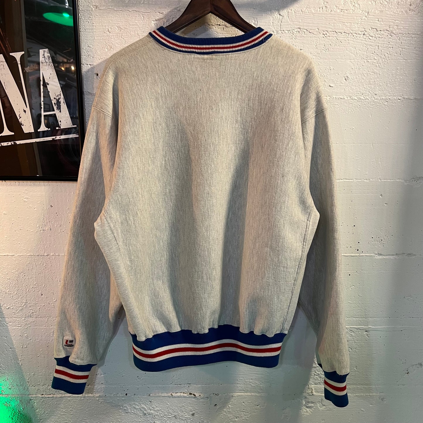 Vintage Embroidered Spokane Chiefs Hockey Team Jacquard Collar Crewneck Sweatshirt - Size XL - Made In USA - Heather Grey/Blue/Red