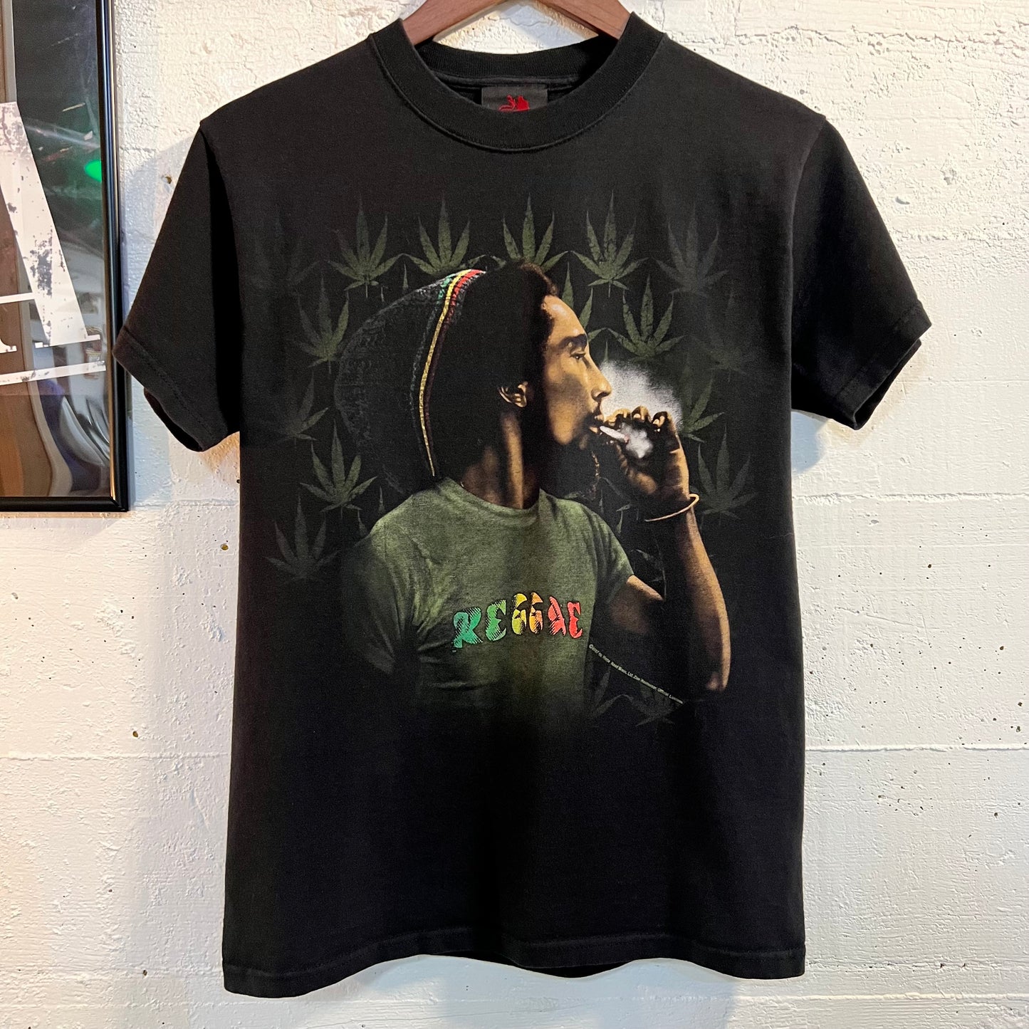 2007 Zion Roots Wear Bob Marley ‘Ganja’ T-Shirt - Size Small - Made In USA - Black/Multi