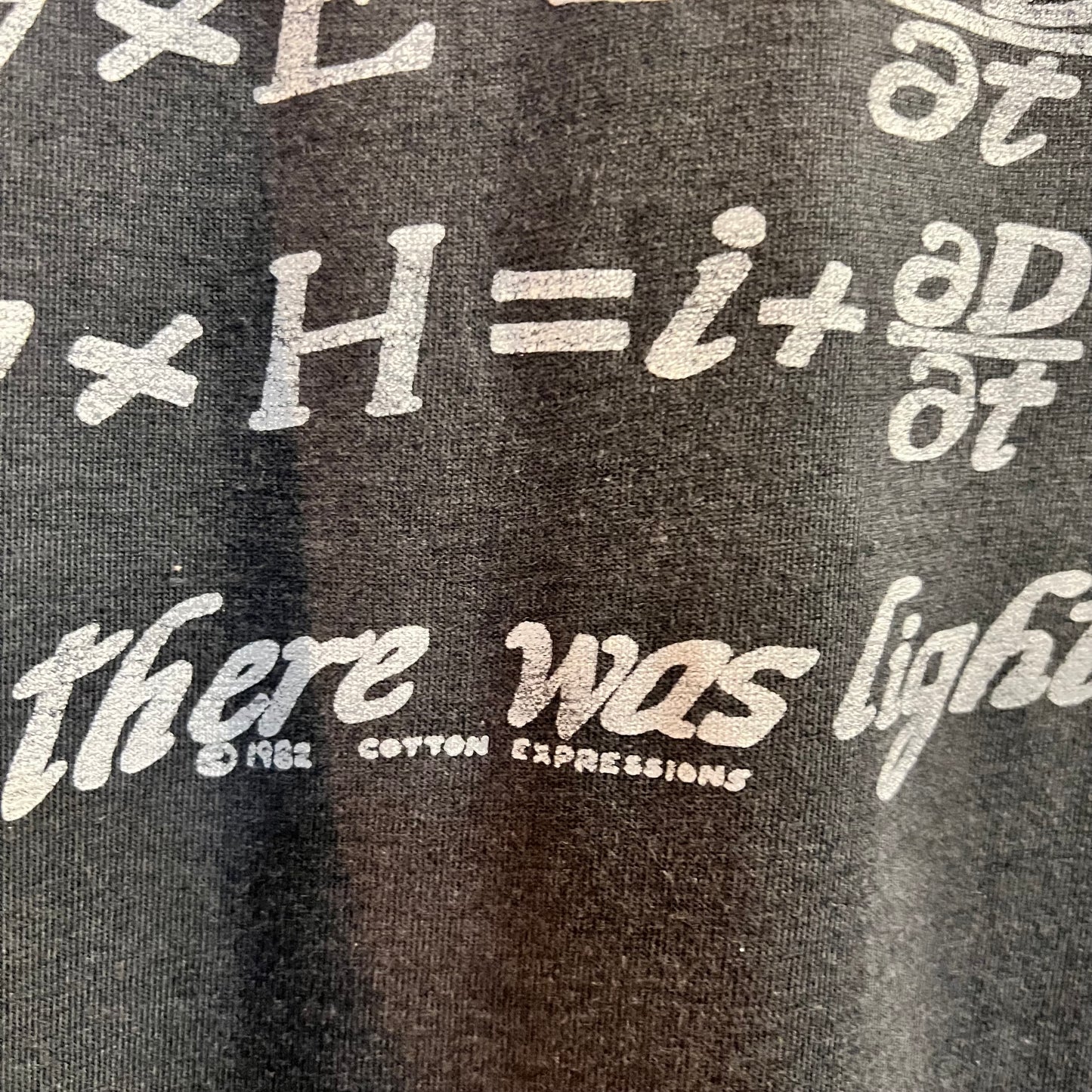 Vintage 80's Faded Single Stitch 'Schwarzchild Radius Let There Be Light' Graphic T-Shirt - Size XL - Made In USA - Black/White