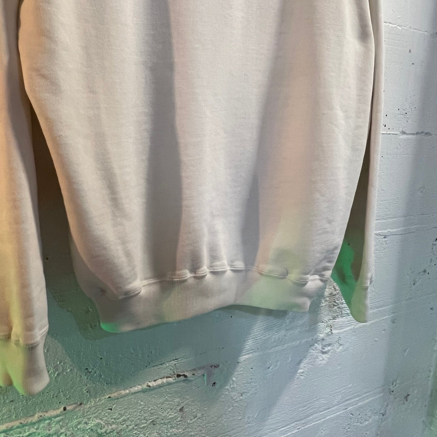 Vintage 90's Distressed Notre Dame Fighting Irish Logo 7 Embroidered Crewneck Sweatshirt - Size Large - Made In USA