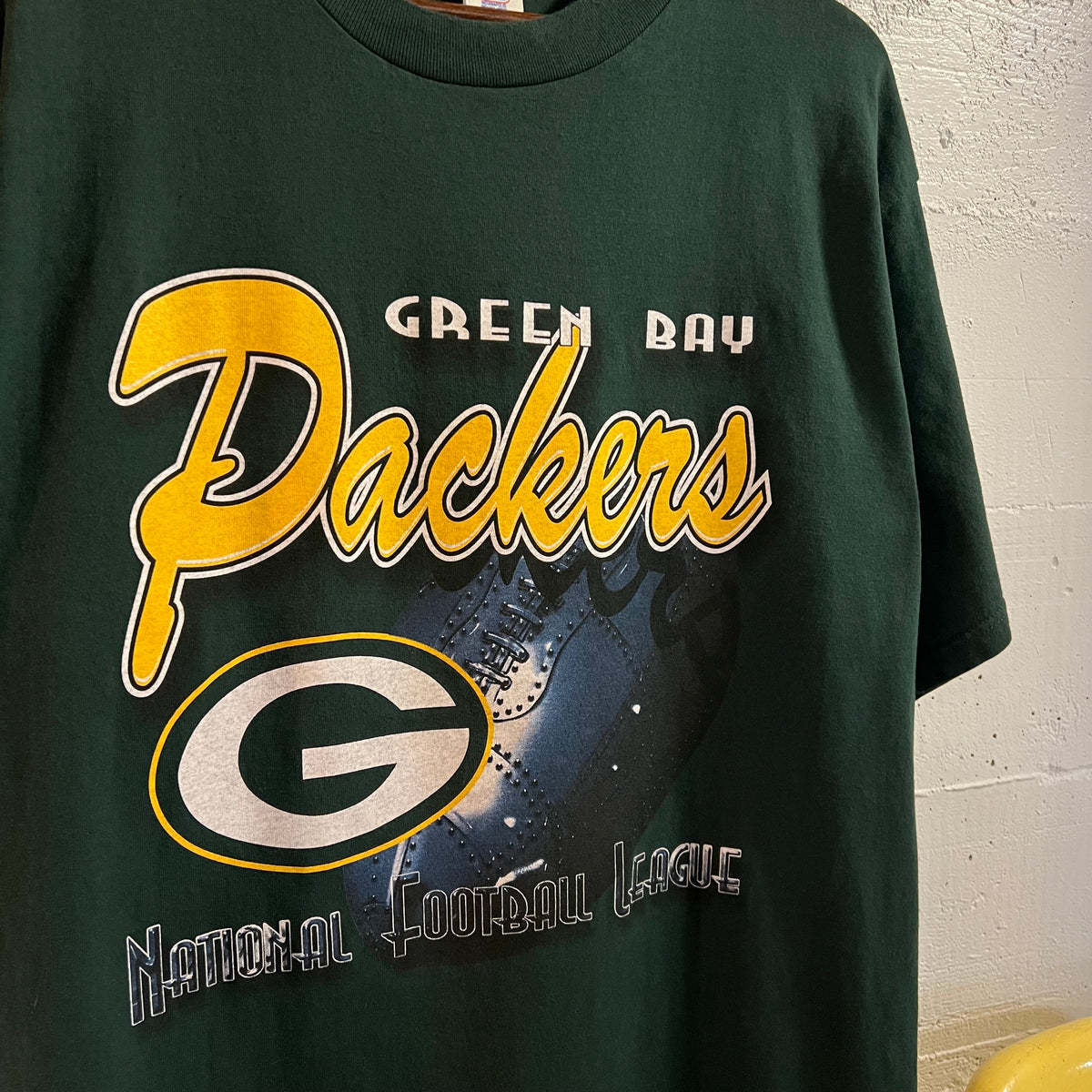 Vintage 90's Green Bay Packers NFL Big Graphic Logo 7 T-Shirt - Size XL - Green/Yellow